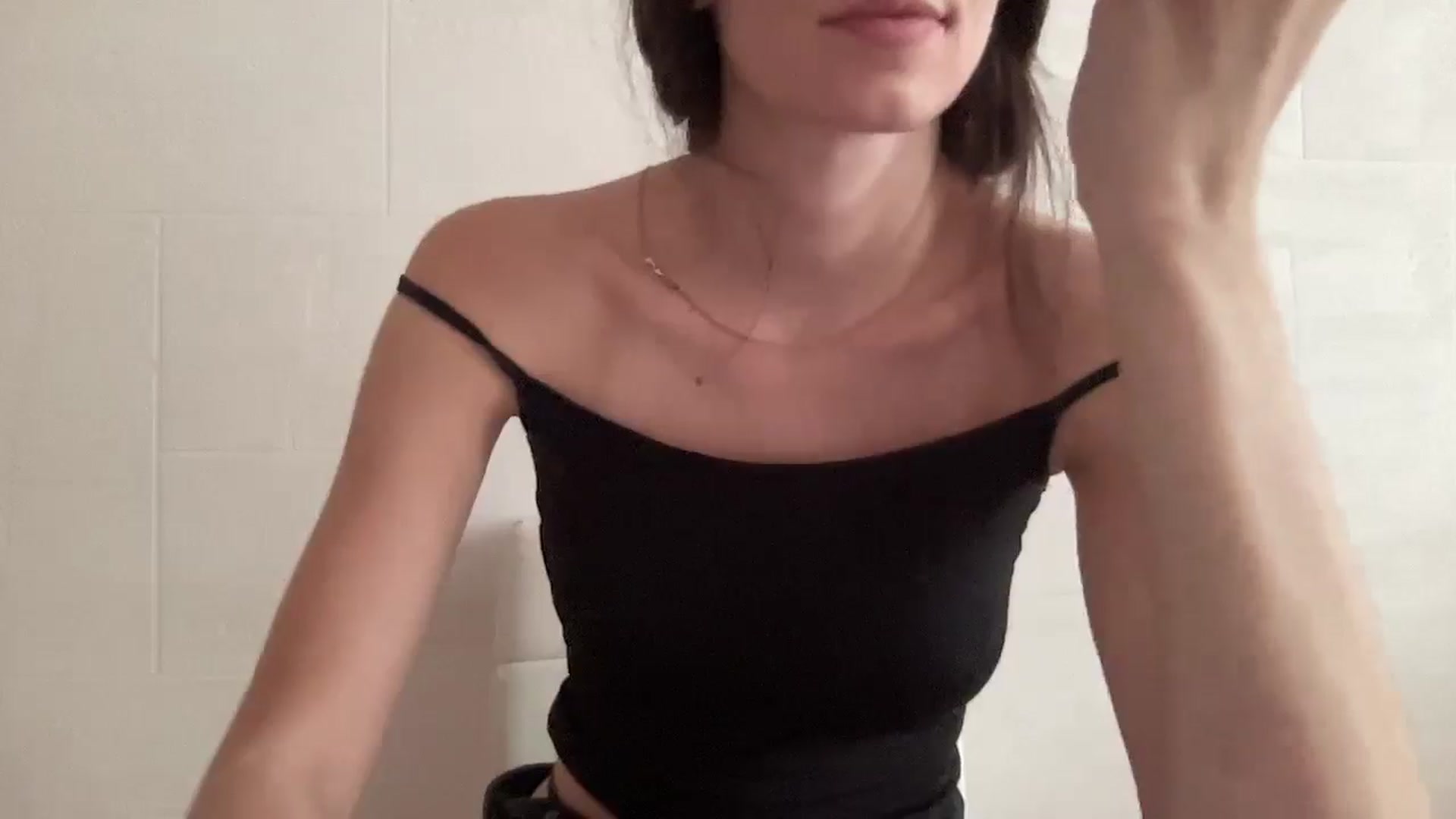 Gallery image thumbnail from NikaBryce's myfreecams stream on, 07/30/2025, 10:16 image 15 of 20