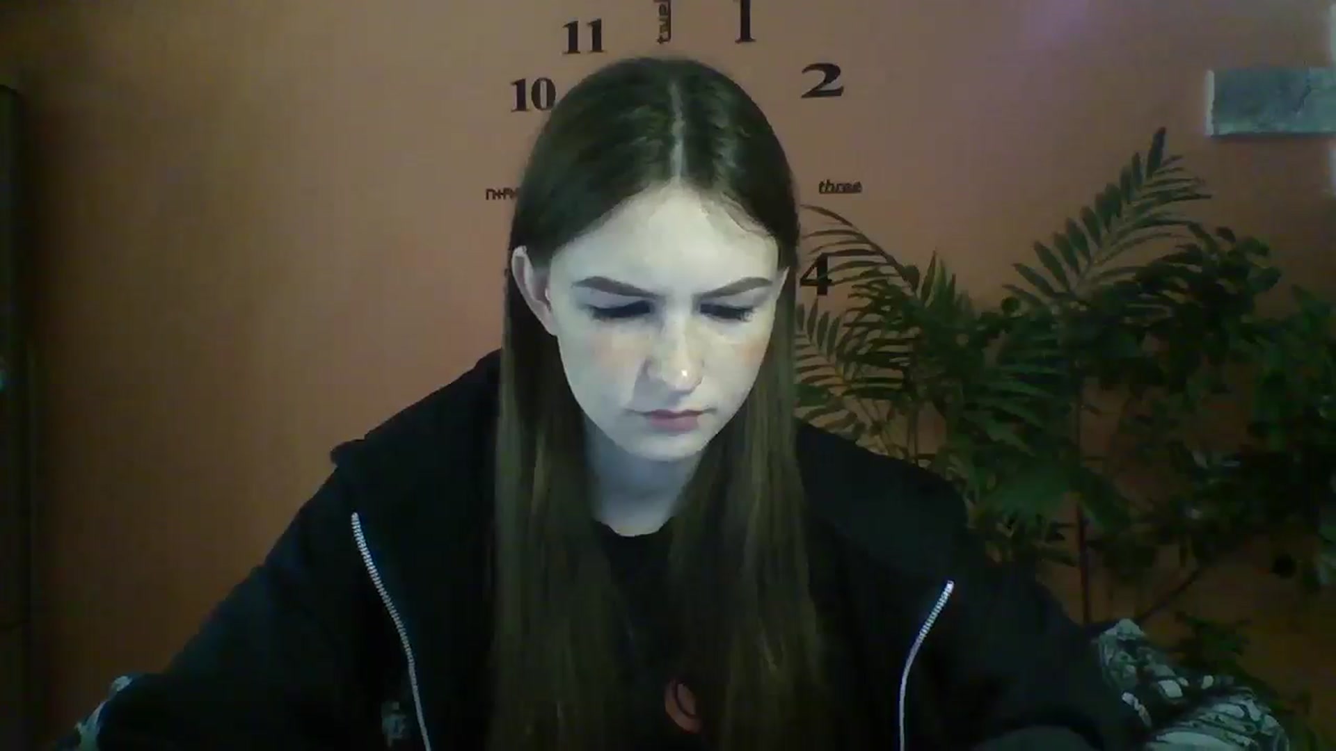 Gallery image thumbnail from NikaFlex's myfreecams stream on, 04/19/2026, 12:16 image 16 of 20