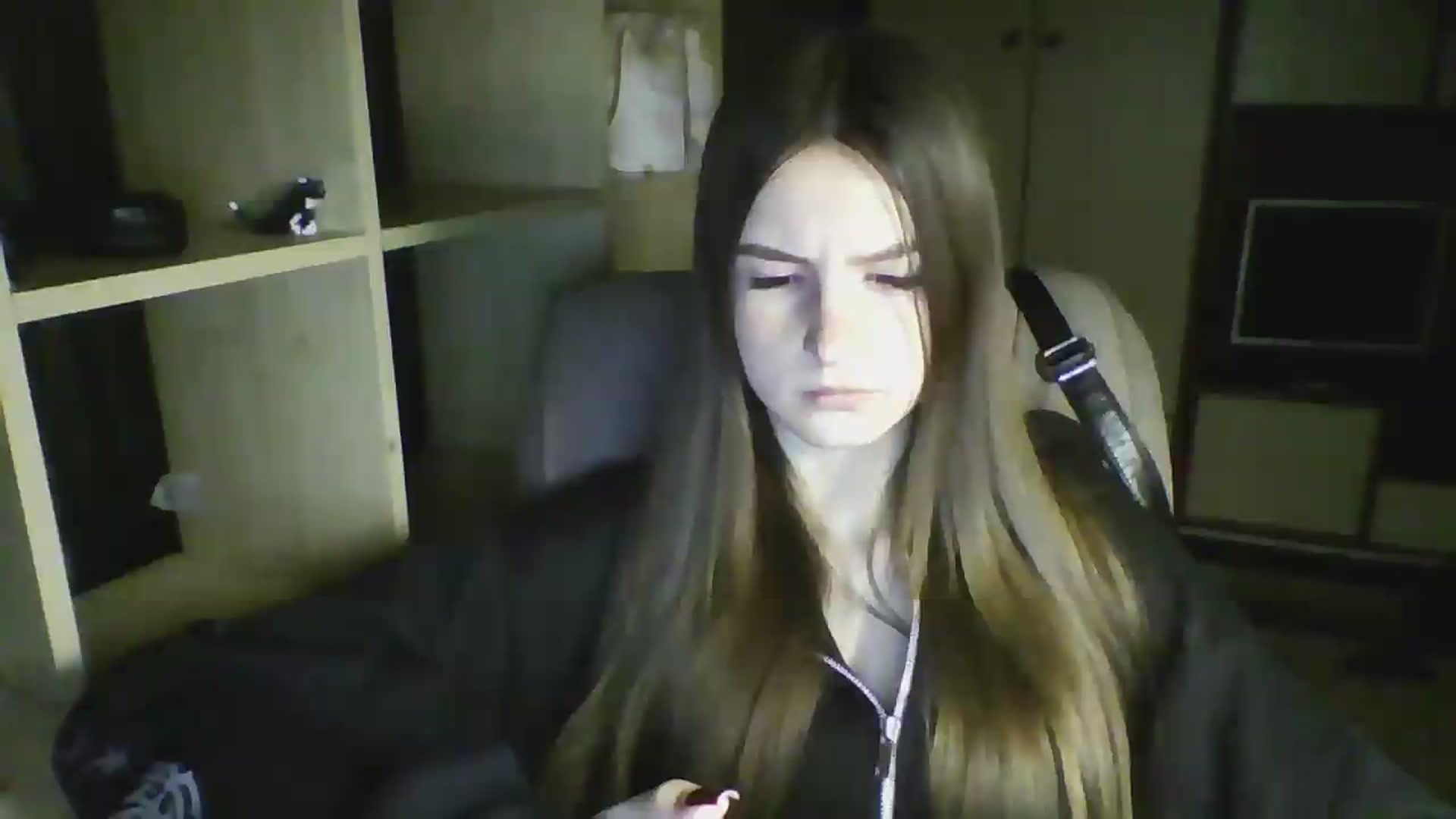 Gallery image thumbnail from NikaFlex's myfreecams stream on, 04/25/2026, 19:06 image 17 of 20