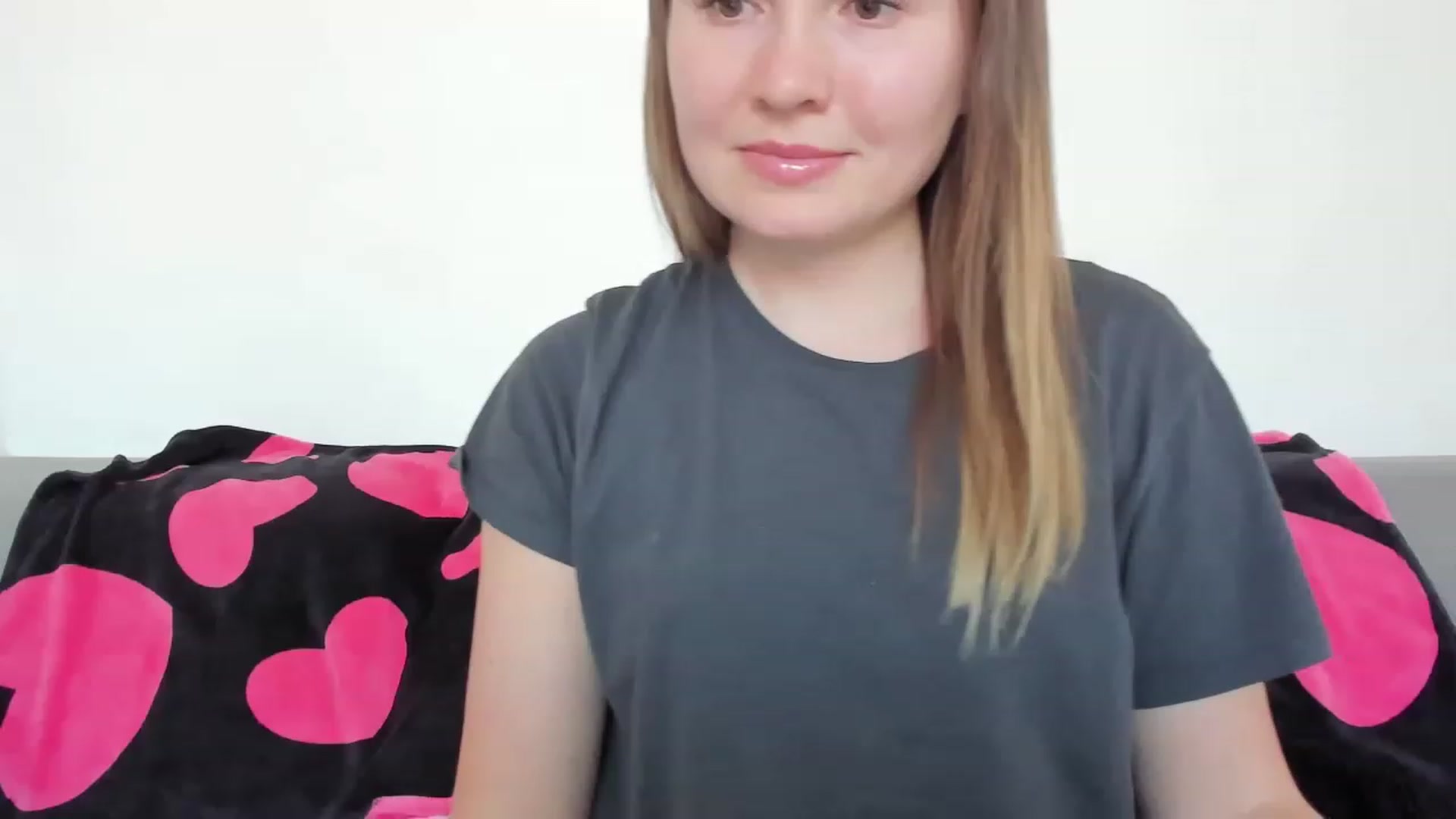 Gallery image thumbnail from NikaJohnson2's myfreecams stream on, 03/15/2023, 16:56 image 10 of 20