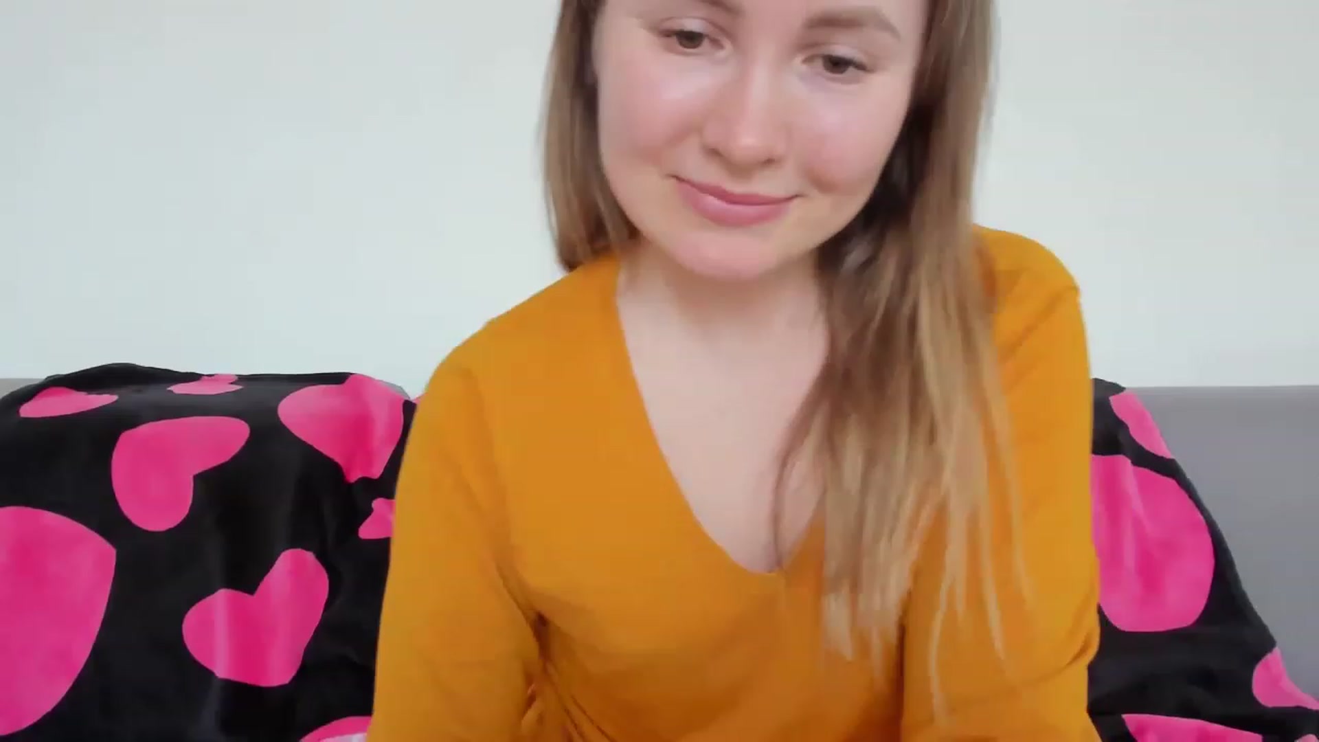 Gallery image thumbnail from NikaJohnson2's myfreecams stream on, 03/23/2023, 12:09 image 5 of 20