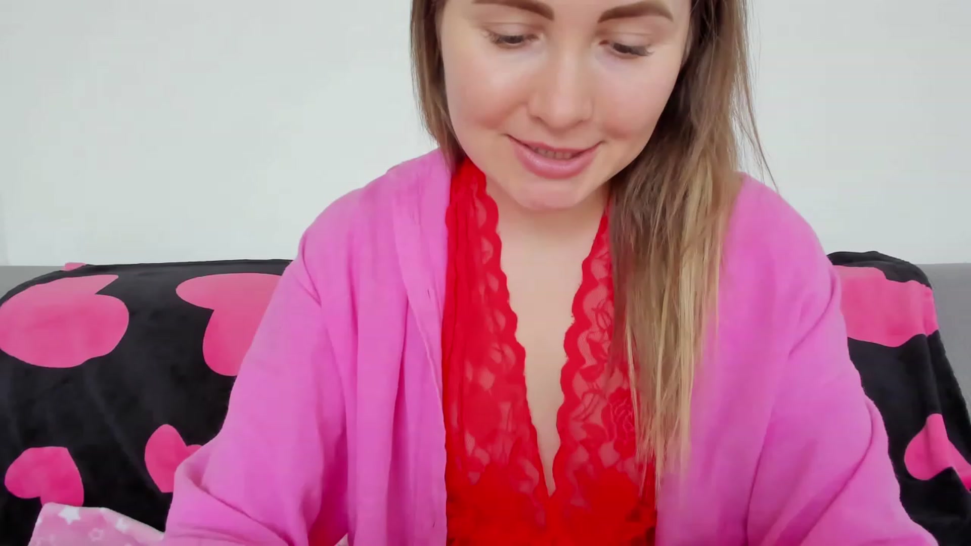 Gallery image thumbnail from NikaJohnson2's myfreecams stream on, 03/25/2023, 11:46 image 15 of 20