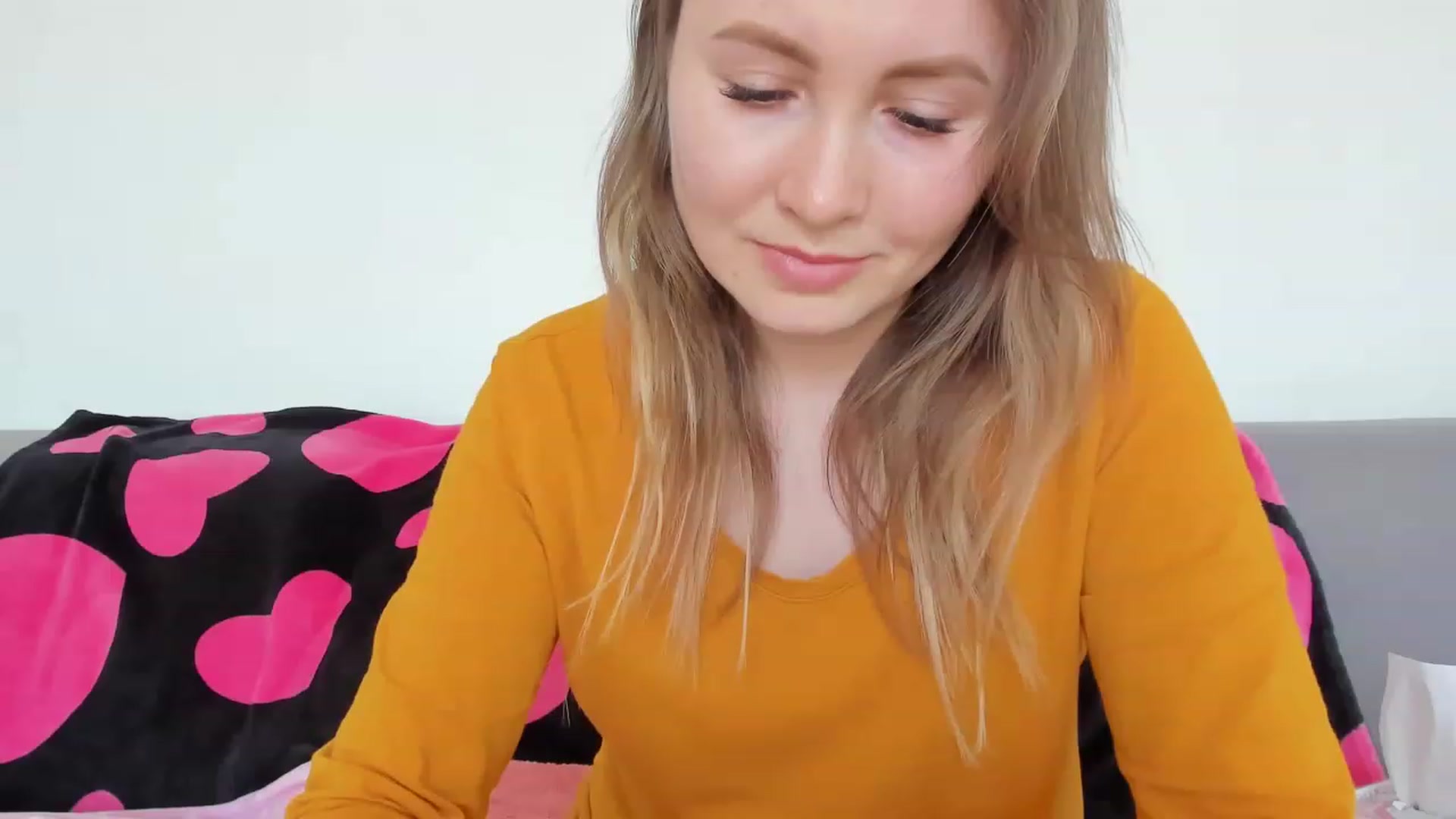 Gallery image thumbnail from NikaJohnson2's myfreecams stream on, 04/07/2023, 10:56 image 3 of 20