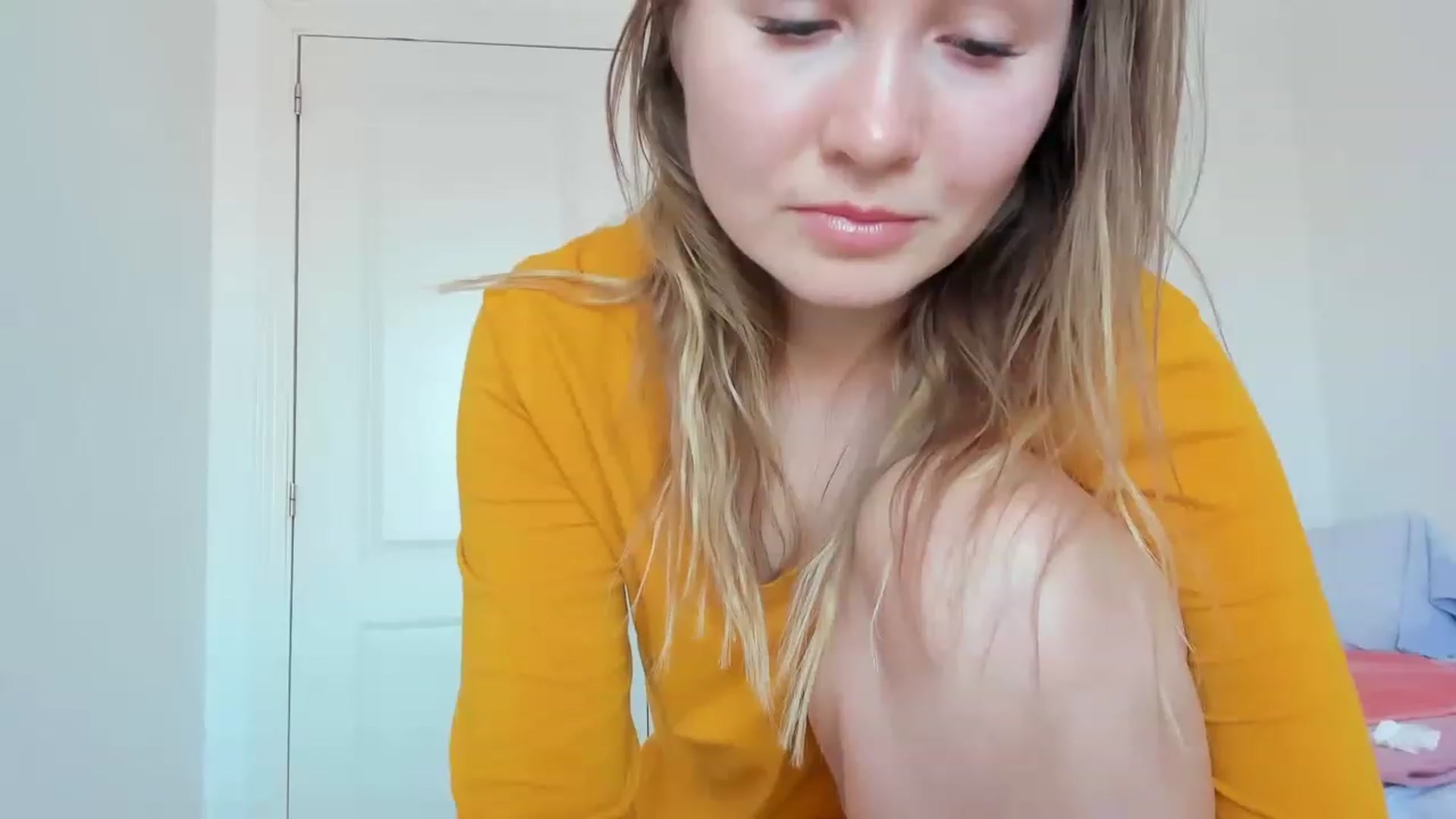 Gallery image thumbnail from NikaJohnson2's myfreecams stream on, 04/08/2023, 13:19 image 17 of 20