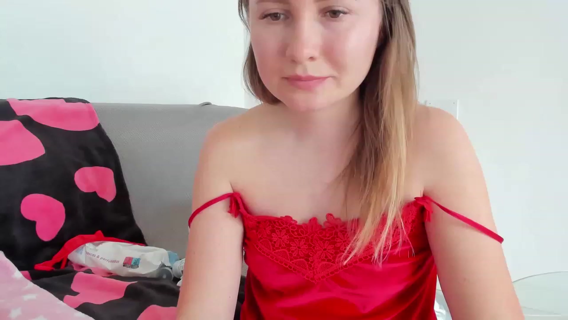 Gallery image thumbnail from NikaJohnson2's myfreecams stream on, 04/18/2023, 10:55 image 19 of 20