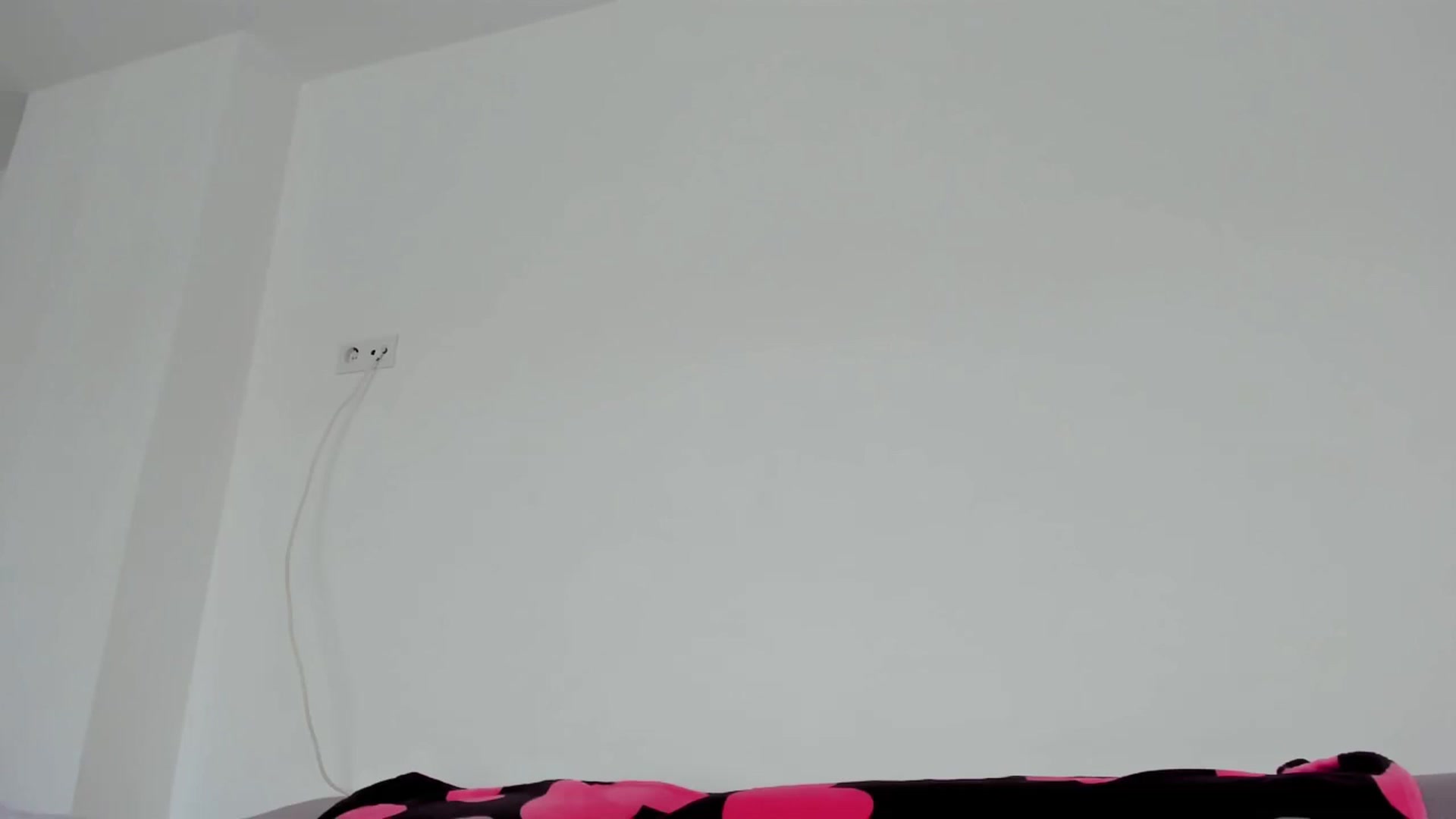 Gallery image thumbnail from NikaJohnson2's myfreecams stream on, 05/04/2023, 11:15 image 14 of 20
