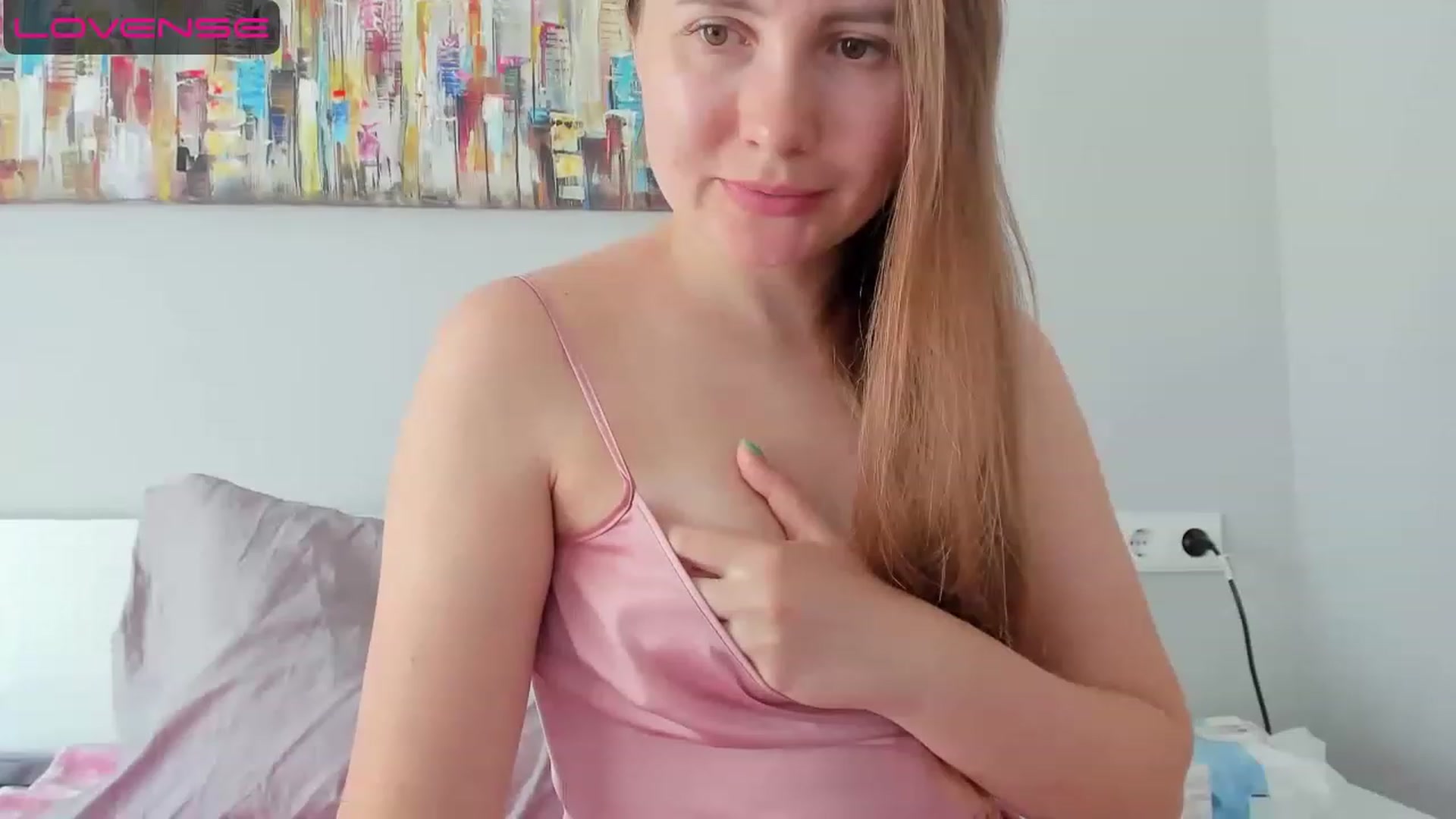 Gallery image thumbnail from NikaJohnson2's myfreecams stream on, 05/30/2023, 10:54 image 10 of 20