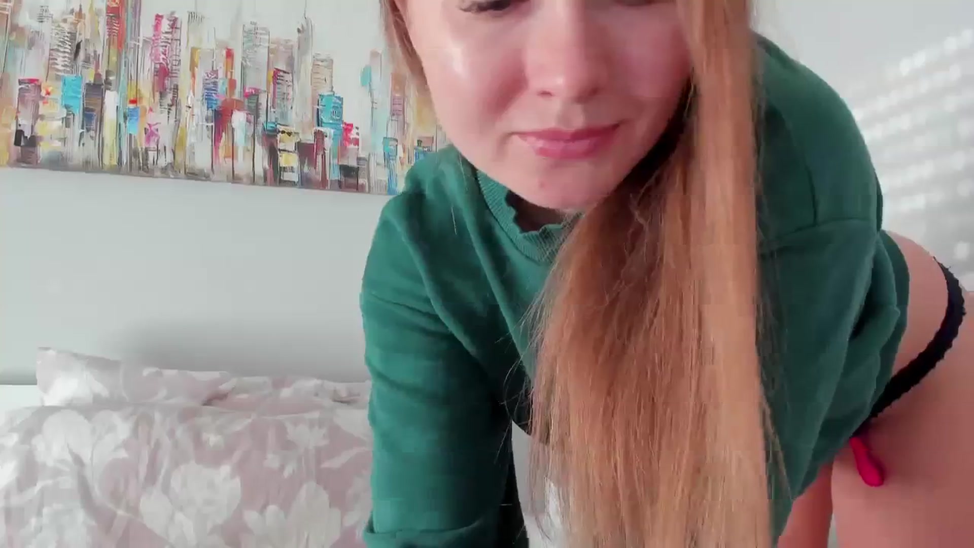 Gallery image thumbnail from NikaJohnson2's myfreecams stream on, 12/18/2023, 09:17 image 4 of 20