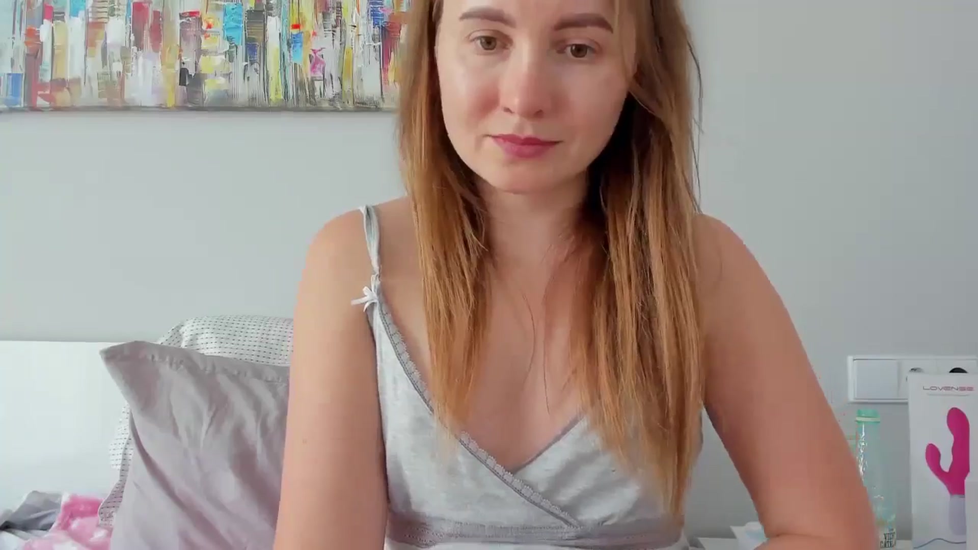 Gallery image thumbnail from NikaJohnson2's myfreecams stream on, 06/10/2024, 15:39 image 4 of 20
