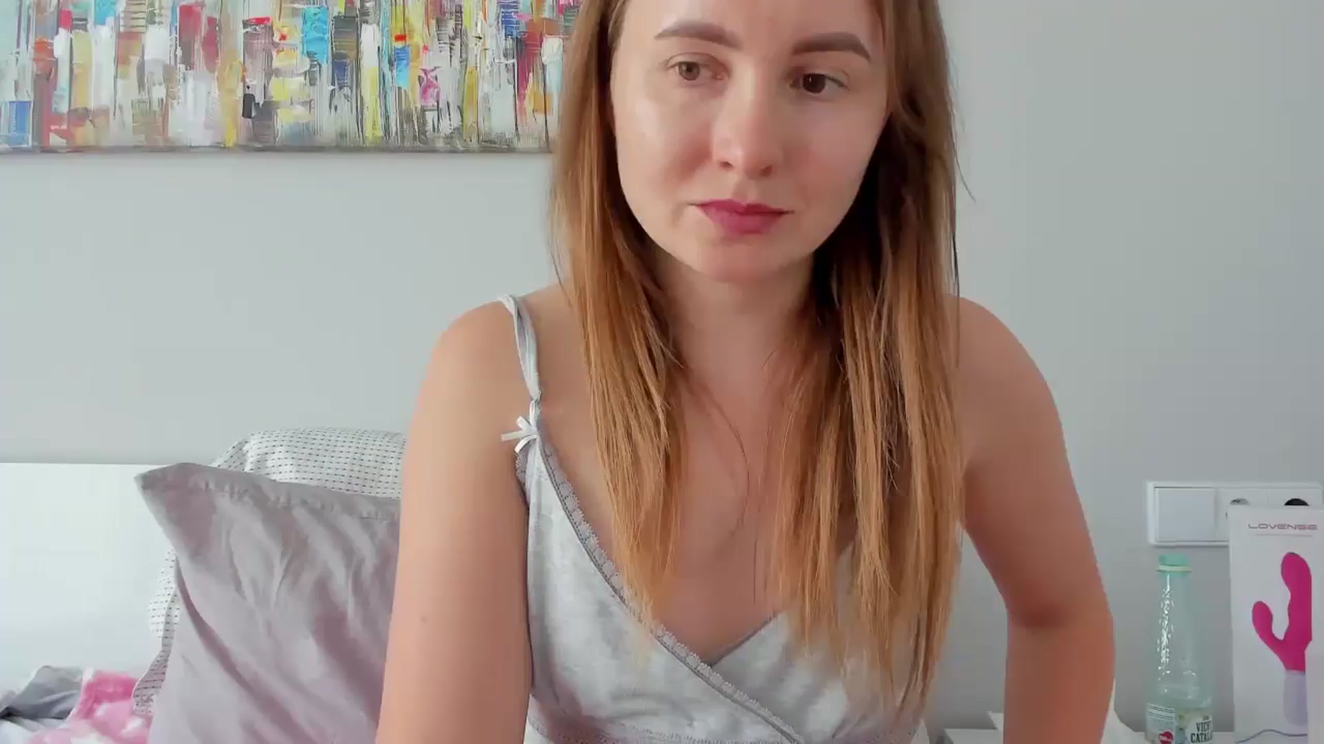 Gallery image thumbnail from NikaJohnson2's myfreecams stream on, 06/10/2024, 15:39 image 3 of 20