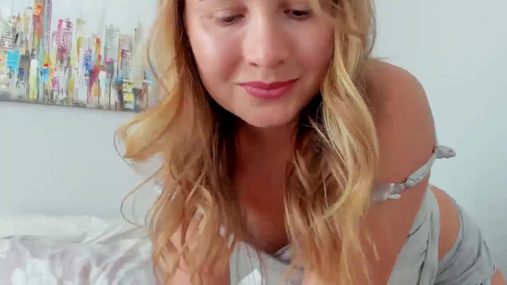 Gallery image thumbnail from NikaJohnson2's myfreecams stream on, 08/27/2024, 12:12 image 8 of 20