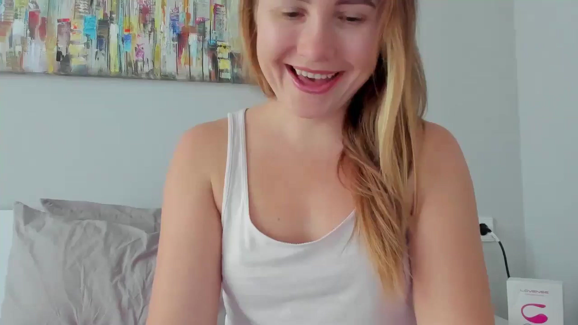 Gallery image thumbnail from NikaJohnson2's myfreecams stream on, 11/12/2024, 16:00 image 4 of 20