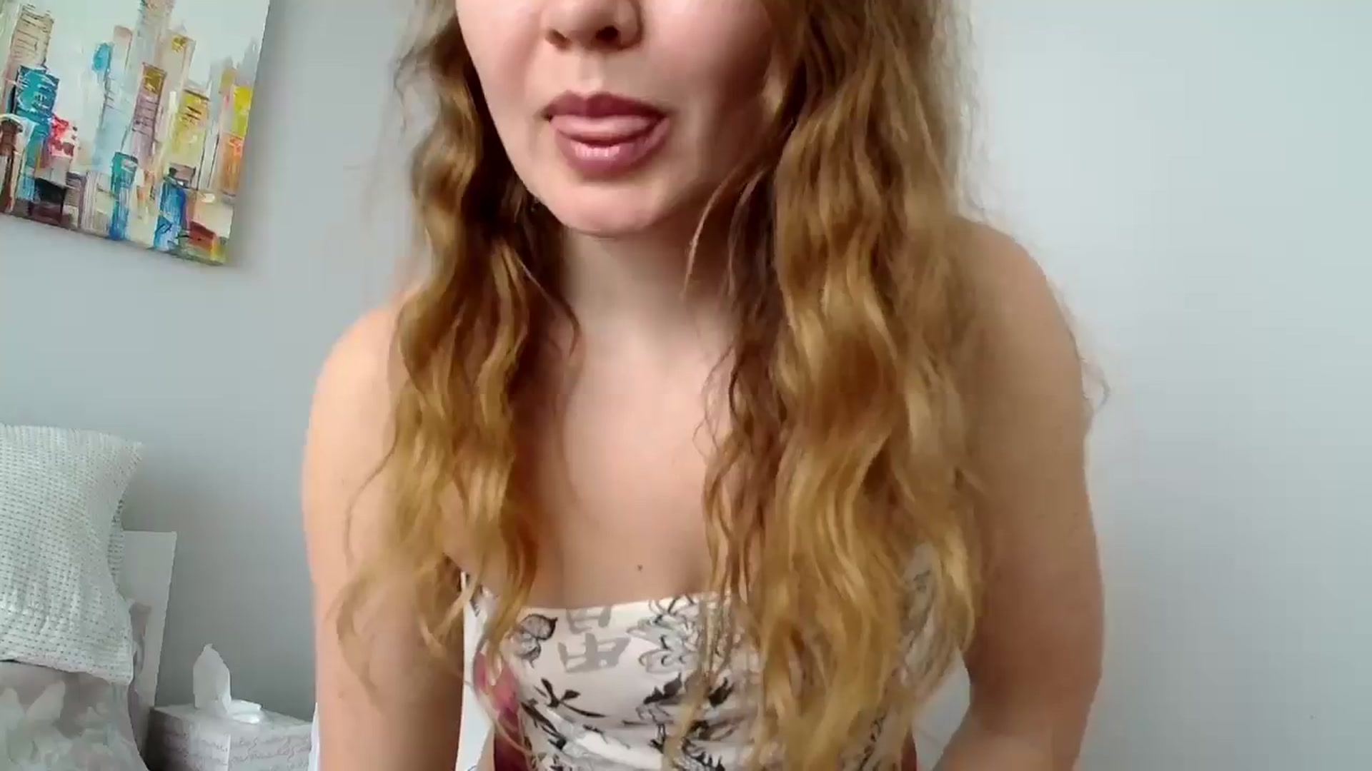 Gallery image thumbnail from NikaJohnson2's myfreecams stream on, 03/18/2026, 10:50 image 10 of 20