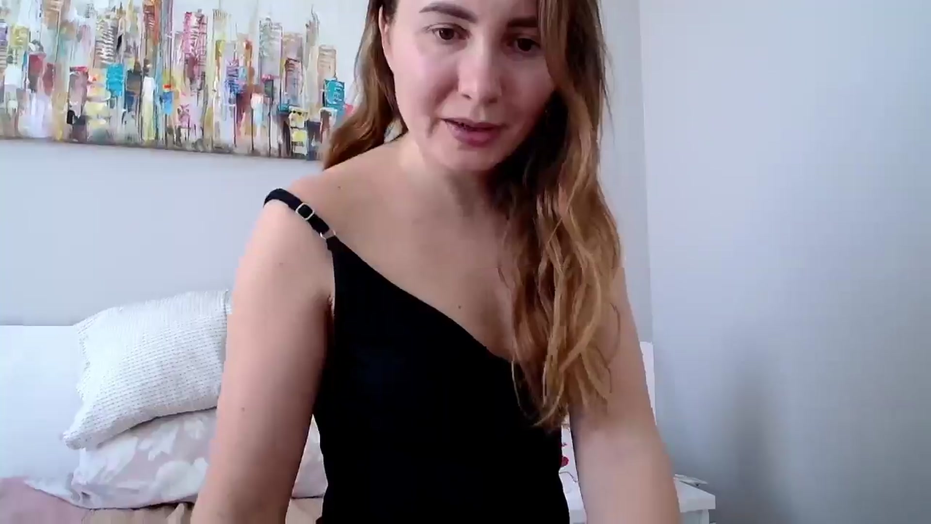 Gallery image thumbnail from NikaJohnson2's myfreecams stream on, 03/22/2026, 14:18 image 11 of 20
