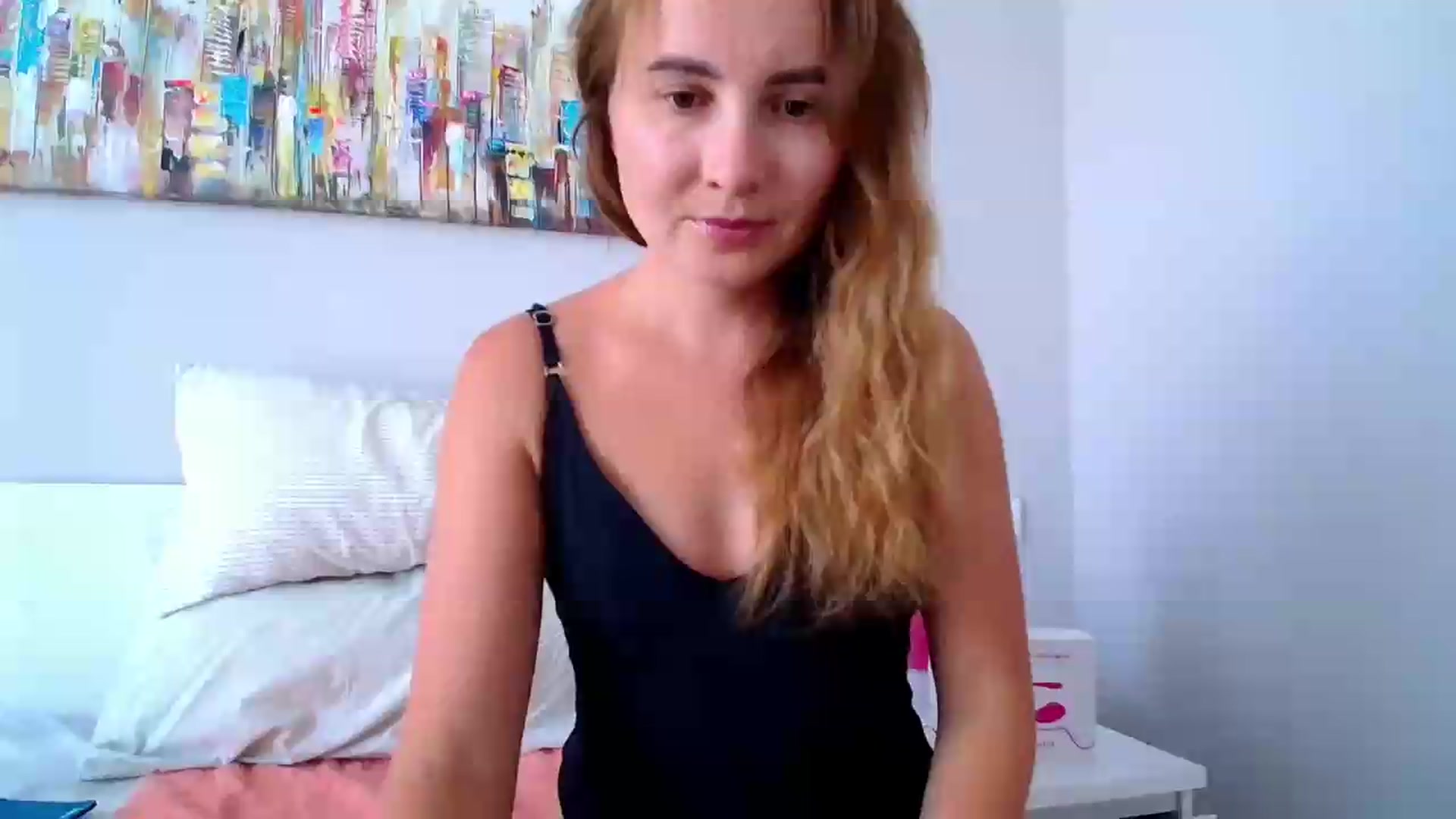 Gallery image thumbnail from NikaJohnson2's myfreecams stream on, 08/05/2026, 15:33 image 1 of 20