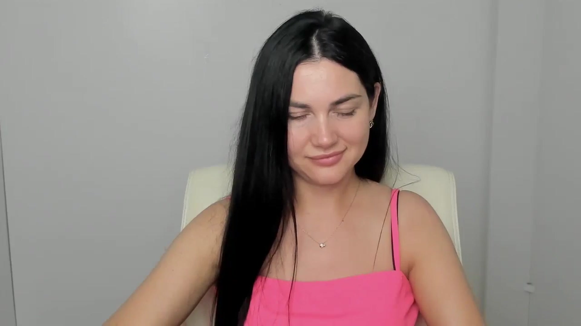 Gallery image thumbnail from Nika_Gracee's myfreecams stream on, 06/24/2025, 14:22 image 2 of 20