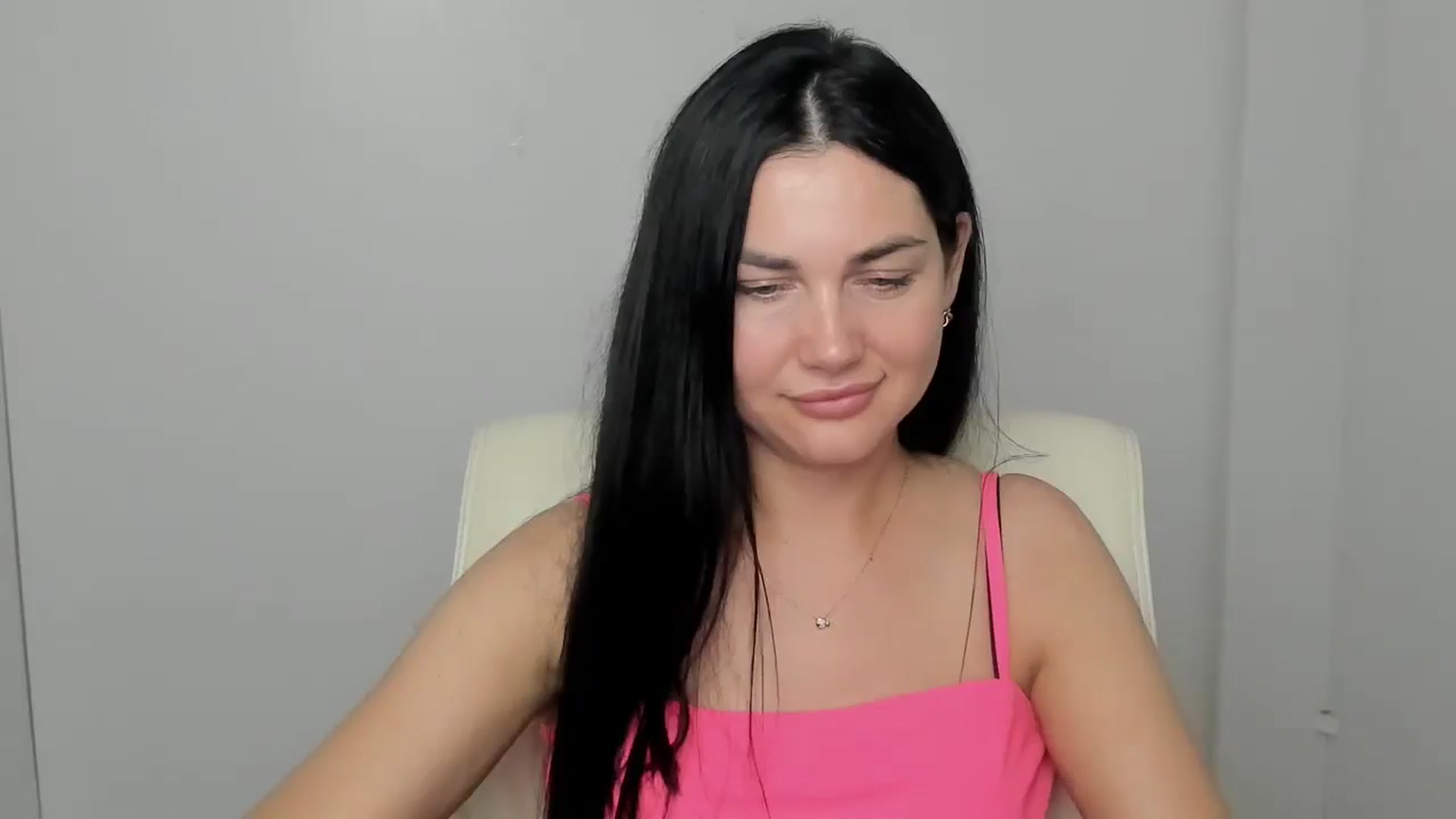 Gallery image thumbnail from Nika_Gracee's myfreecams stream on, 06/24/2025, 14:22 image 3 of 20
