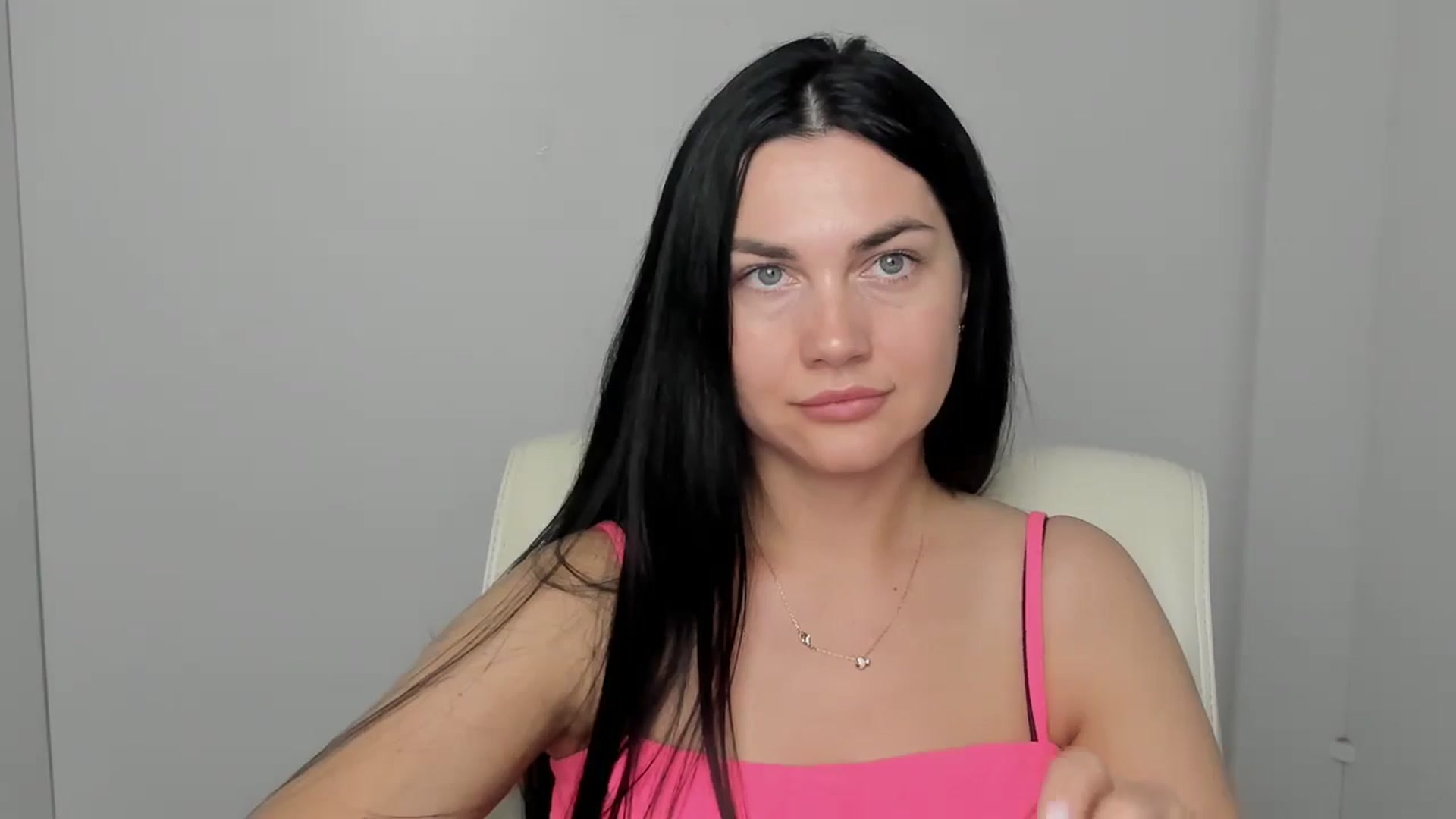Gallery image thumbnail from Nika_Gracee's myfreecams stream on, 06/24/2025, 15:32 image 14 of 20
