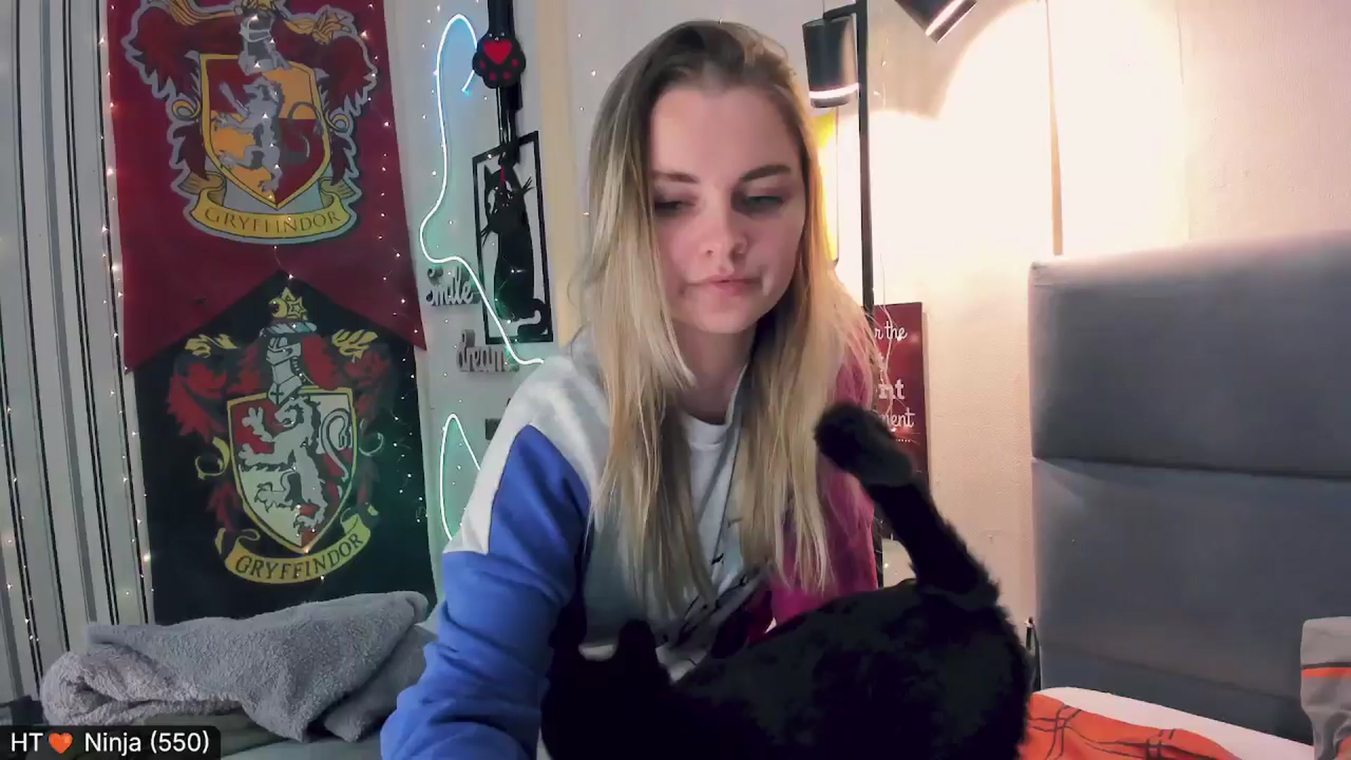 Gallery image thumbnail from Nika_Kitten's myfreecams stream on, 11/18/2024, 17:54 image 5 of 20