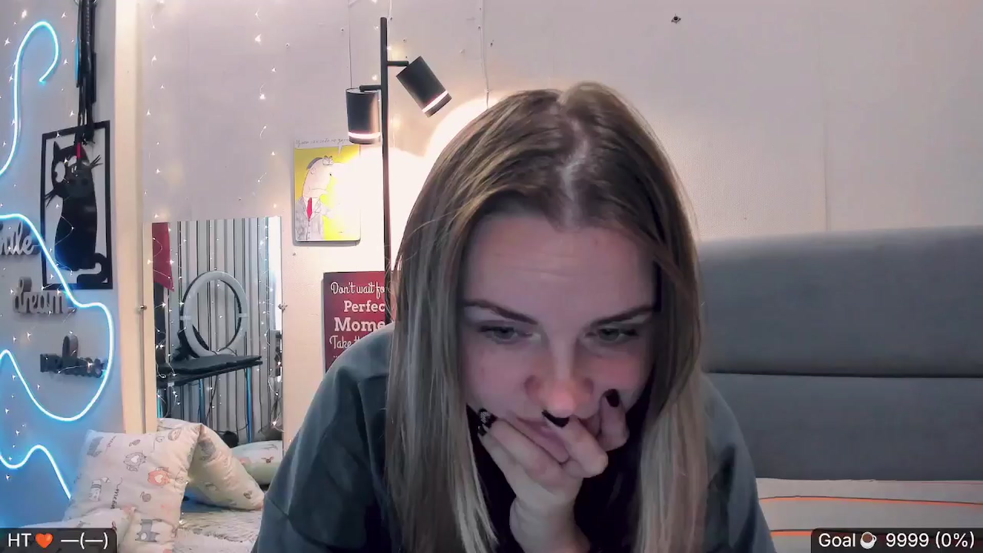 Gallery image thumbnail from Nika_Kitten's myfreecams stream on, 11/19/2024, 11:59 image 6 of 20