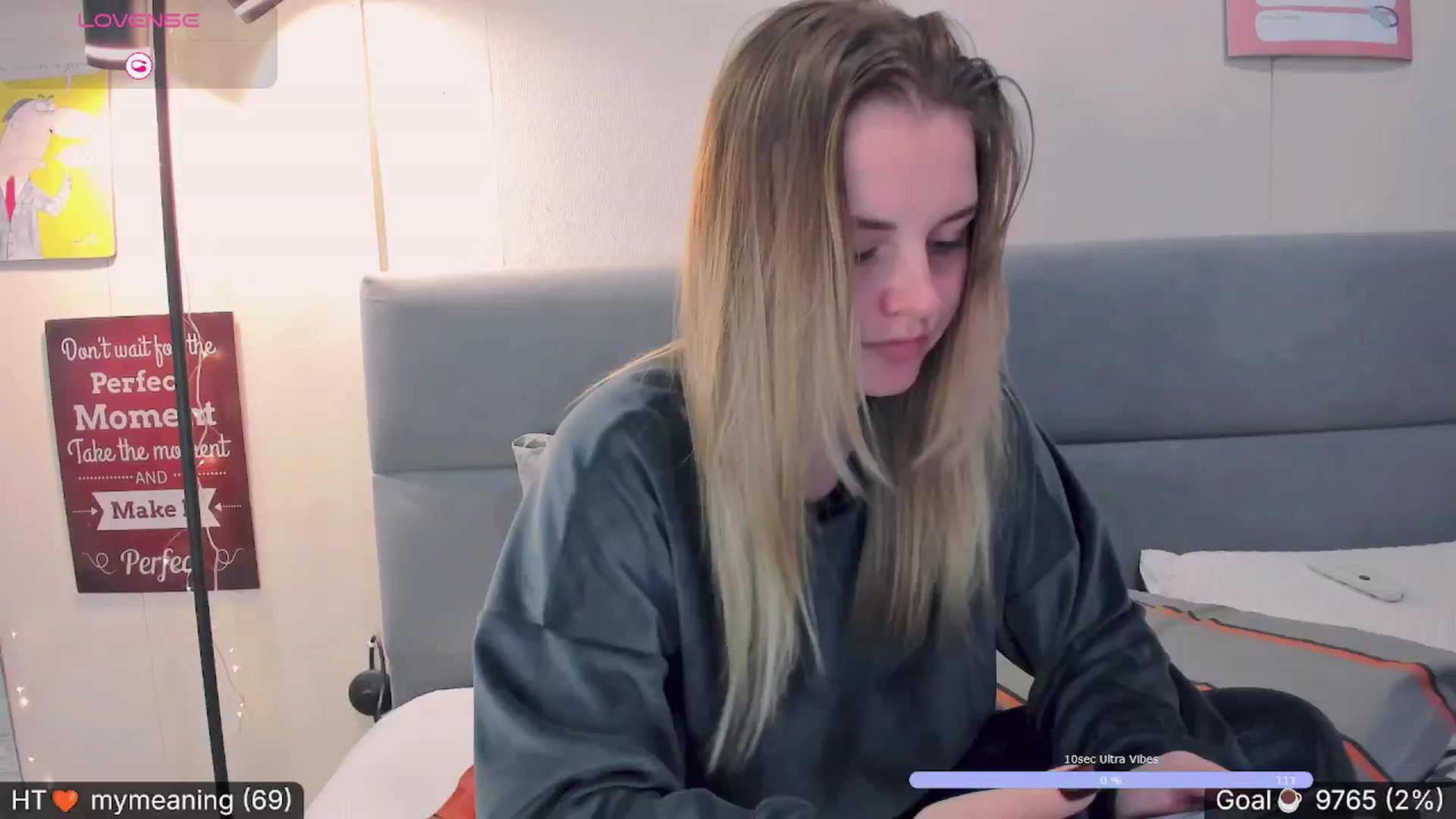 Gallery image thumbnail from Nika_Kitten's myfreecams stream on, 11/19/2024, 15:01 image 13 of 20
