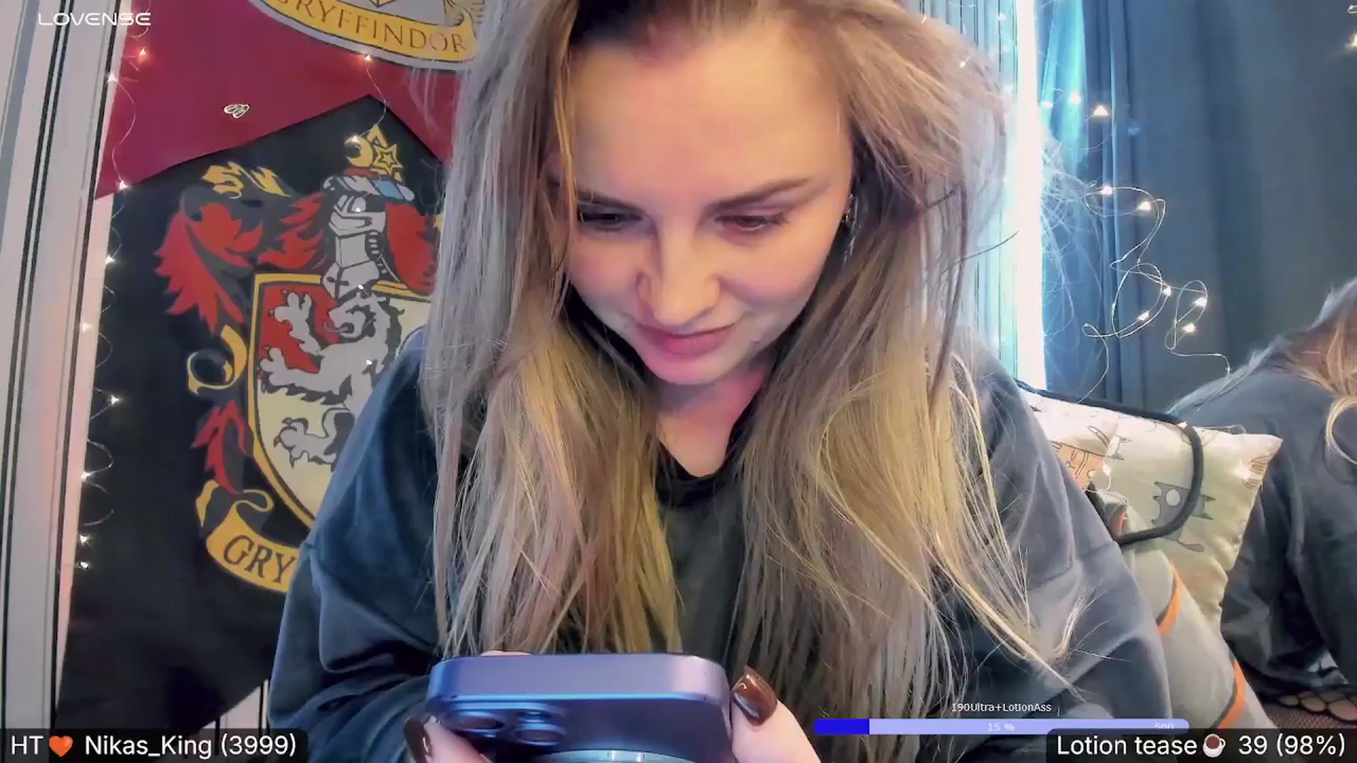 Gallery image thumbnail from Nika_Kitten's myfreecams stream on, 11/23/2024, 21:57 image 17 of 20