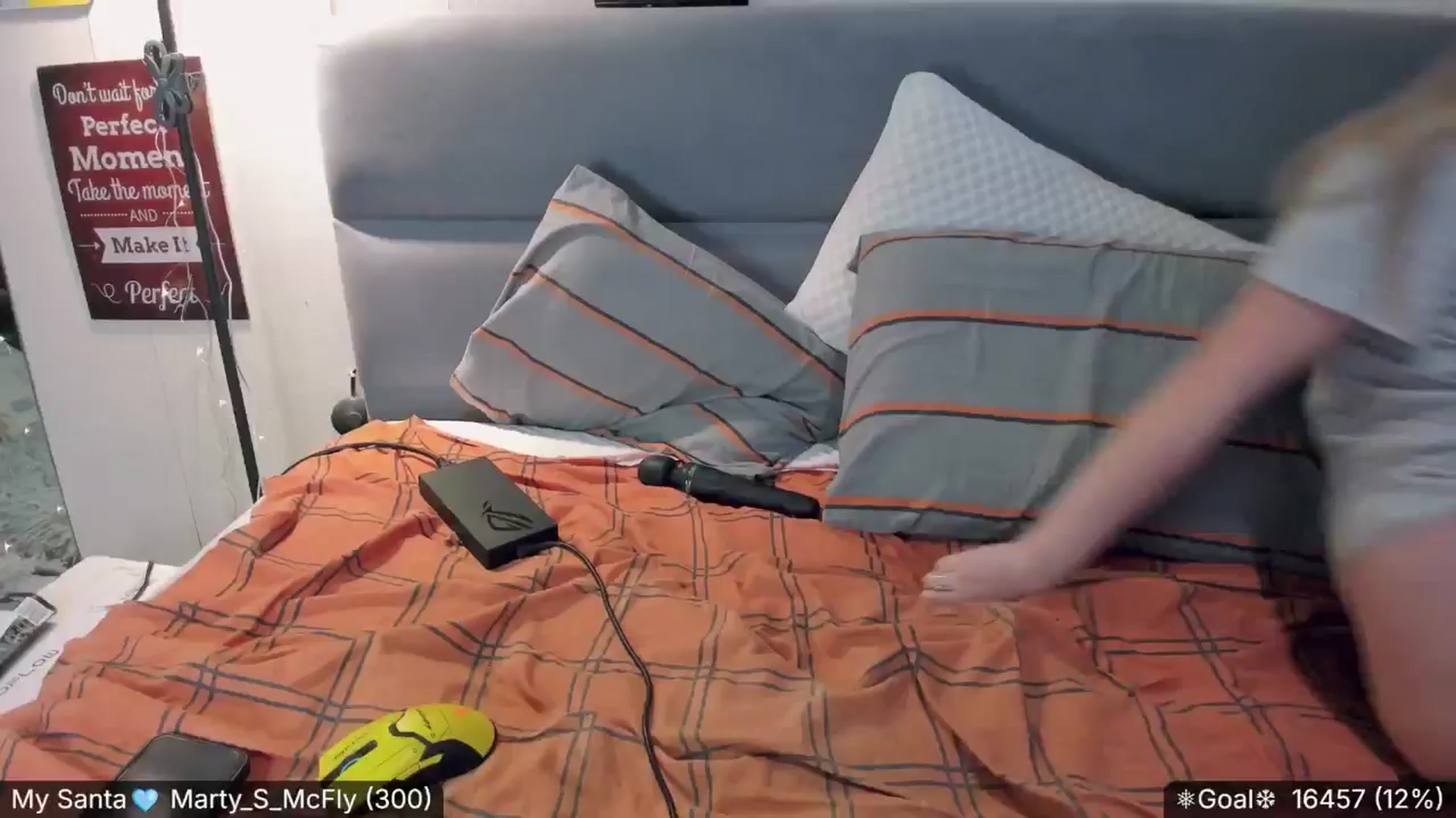 Gallery image thumbnail from Nika_Kitten's myfreecams stream on, 12/26/2024, 18:39 image 14 of 20