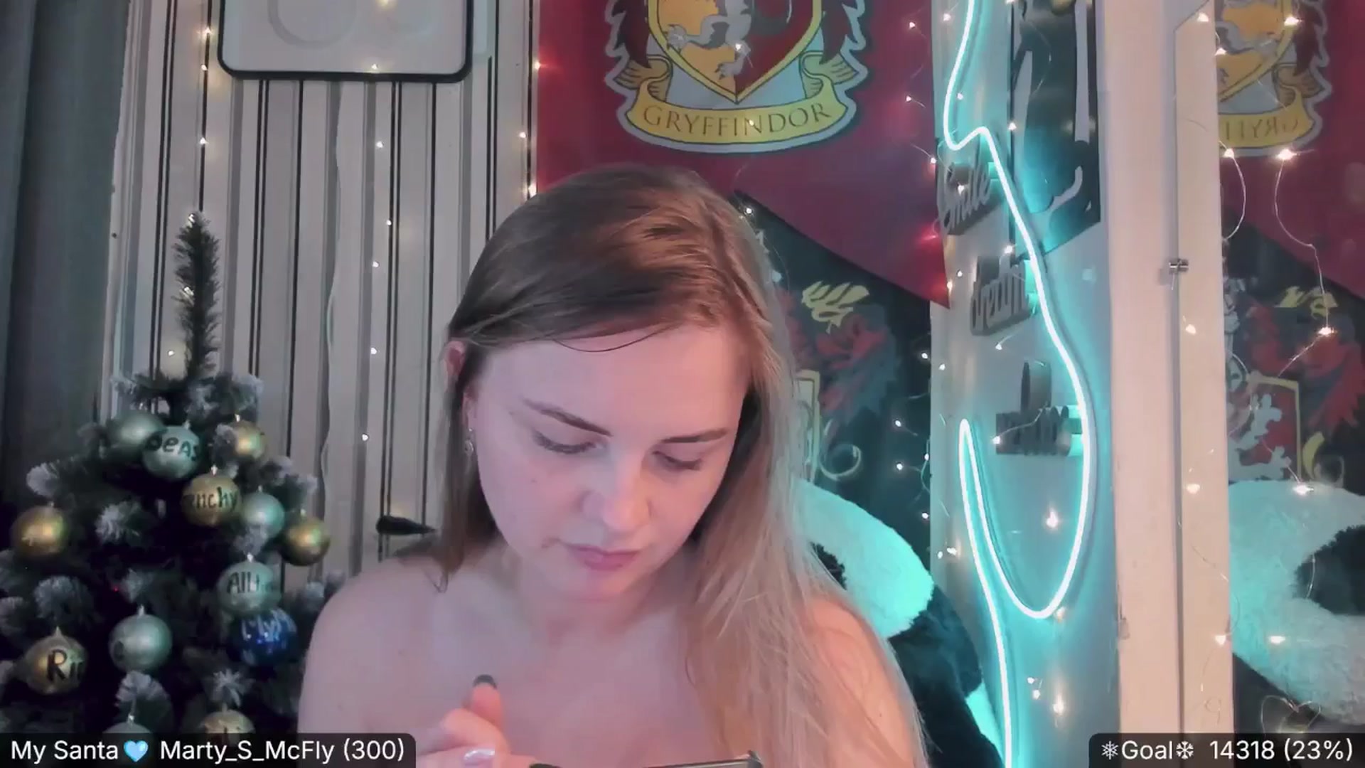 Gallery image thumbnail from Nika_Kitten's myfreecams stream on, 12/26/2024, 21:34 image 7 of 20