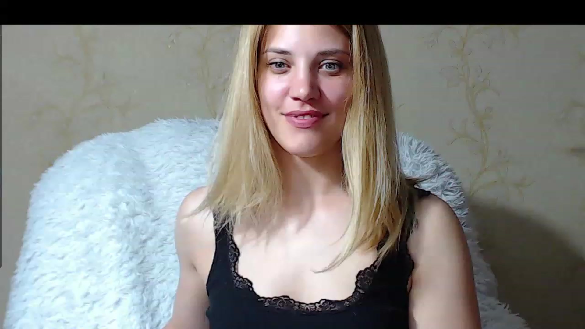 Gallery image thumbnail from Nika_gold1's myfreecams stream on, 05/05/2023, 16:51 image 20 of 20