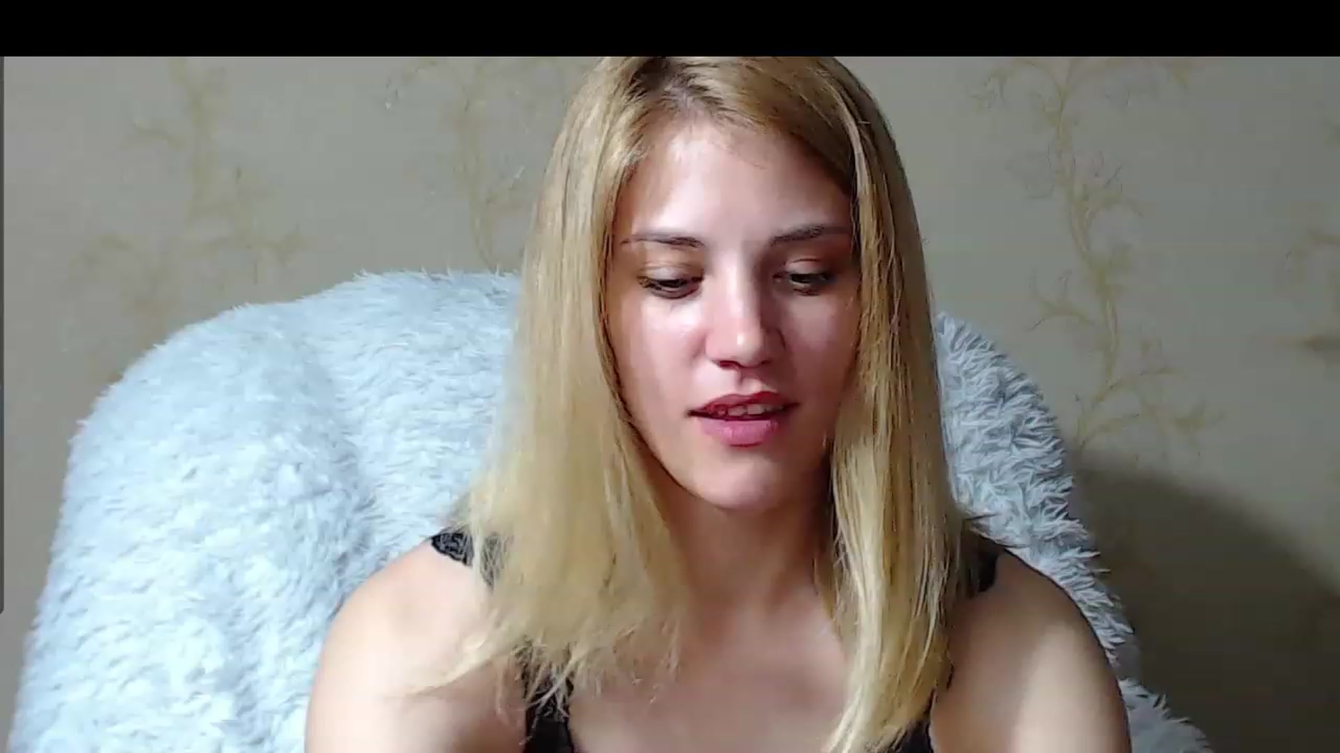 Gallery image thumbnail from Nika_gold1's myfreecams stream on, 05/05/2023, 16:51 image 19 of 20