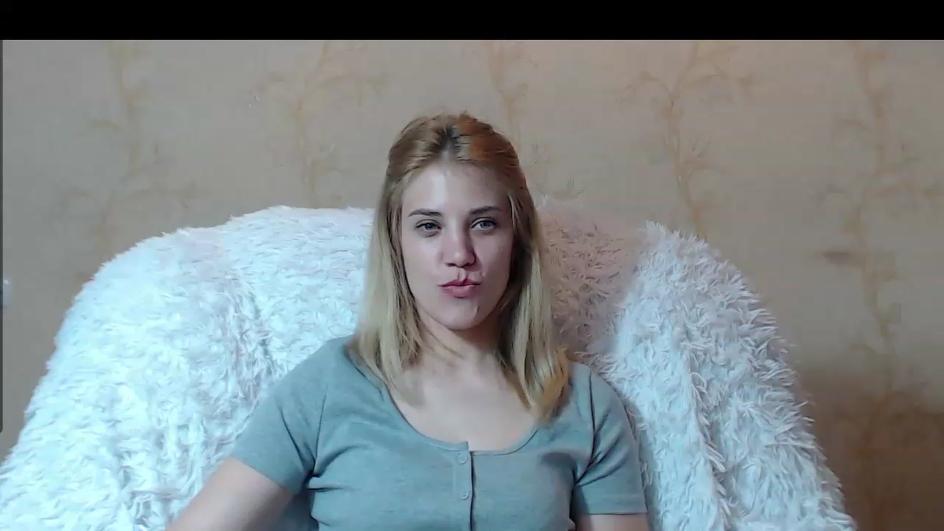 Gallery image thumbnail from Nika_gold1's myfreecams stream on, 05/06/2023, 13:44 image 10 of 20