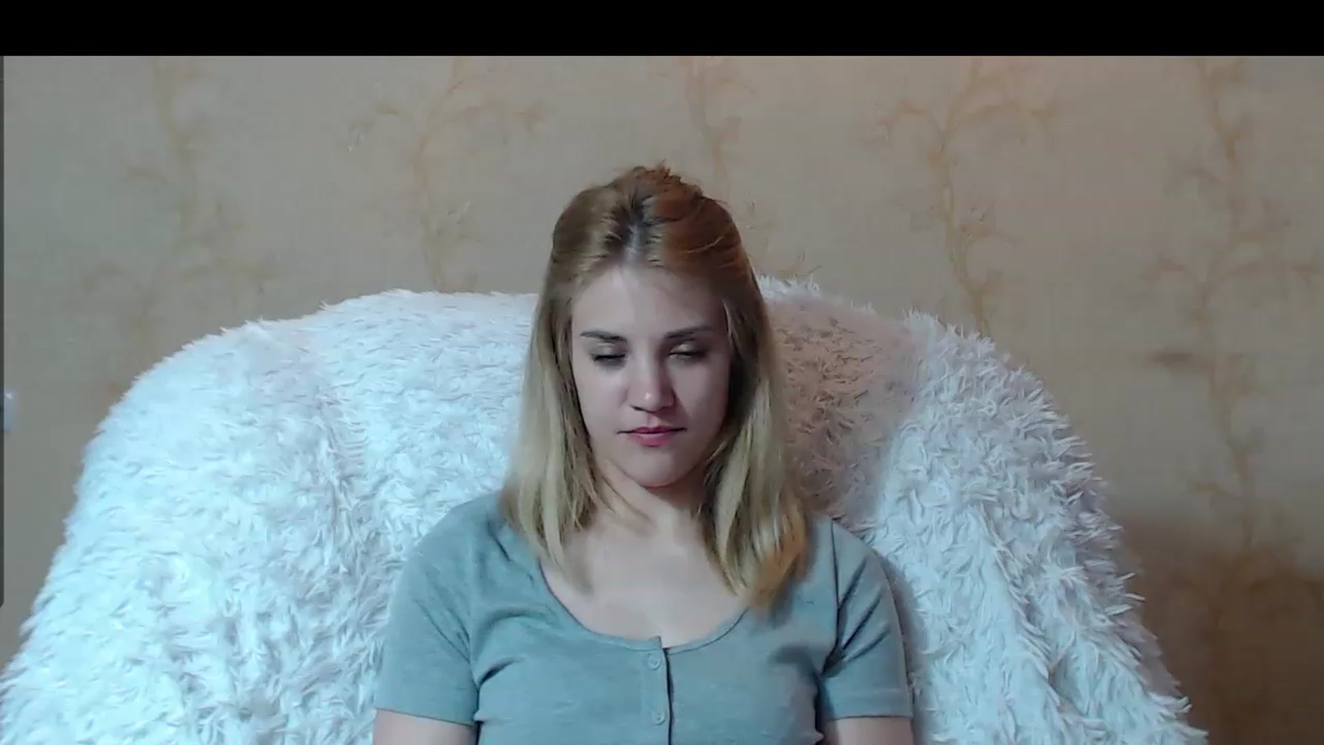 Gallery image thumbnail from Nika_gold1's myfreecams stream on, 05/06/2023, 13:44 image 15 of 20