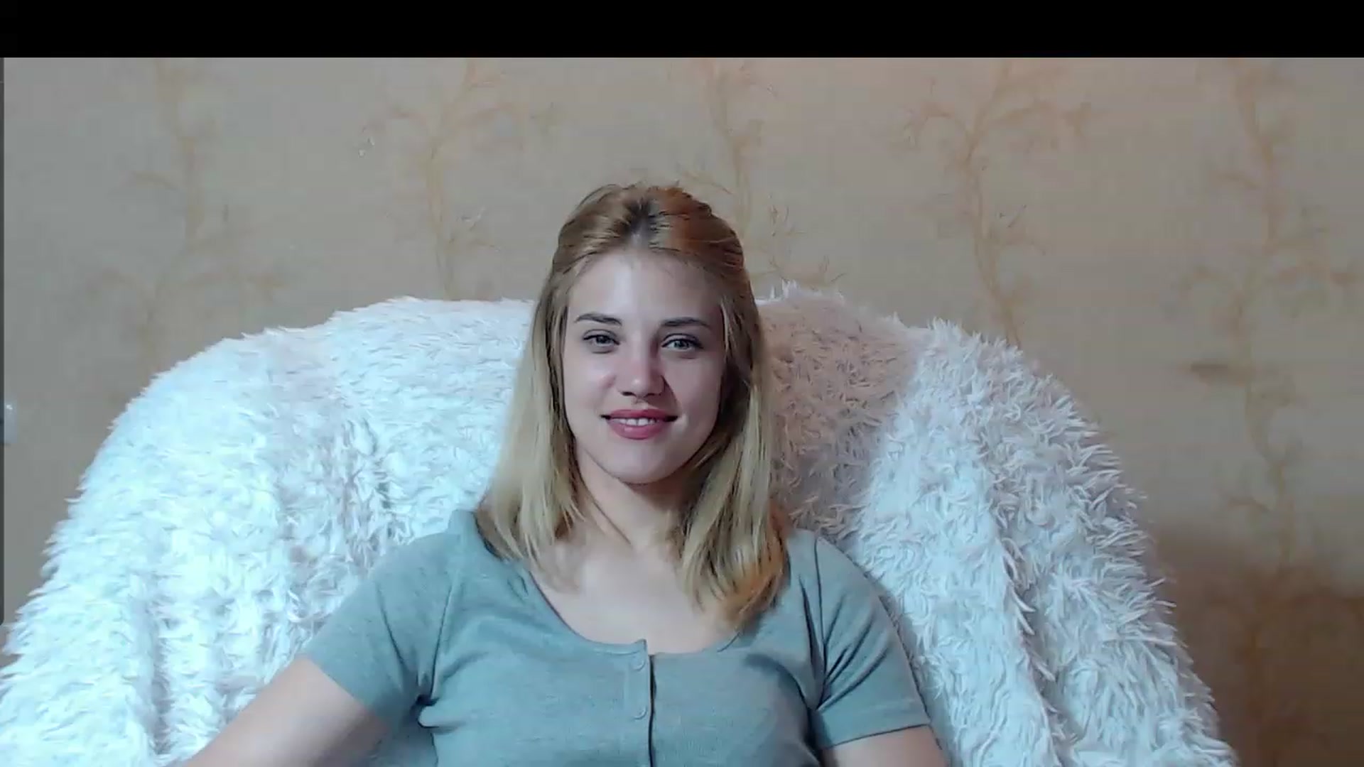 Gallery image thumbnail from Nika_gold1's myfreecams stream on, 05/06/2023, 13:44 image 3 of 20