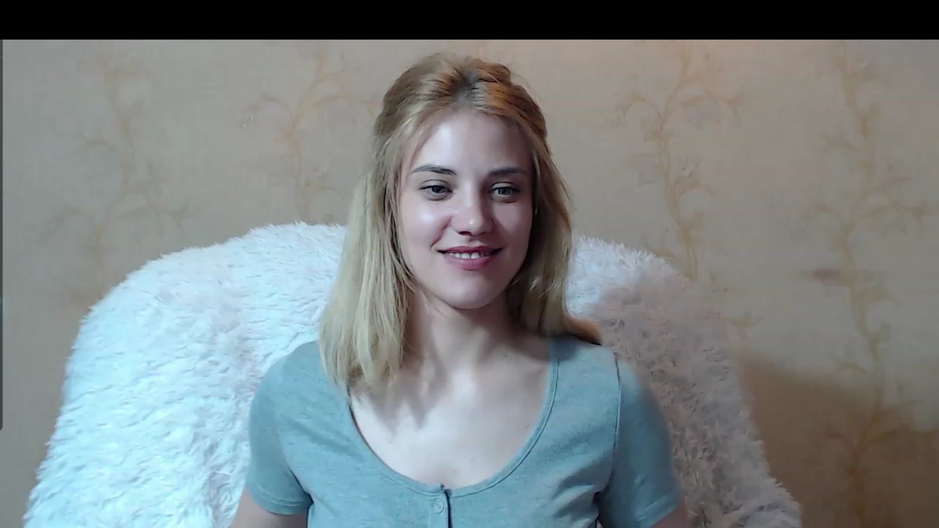 Gallery image thumbnail from Nika_gold1's myfreecams stream on, 05/06/2023, 15:48 image 3 of 20