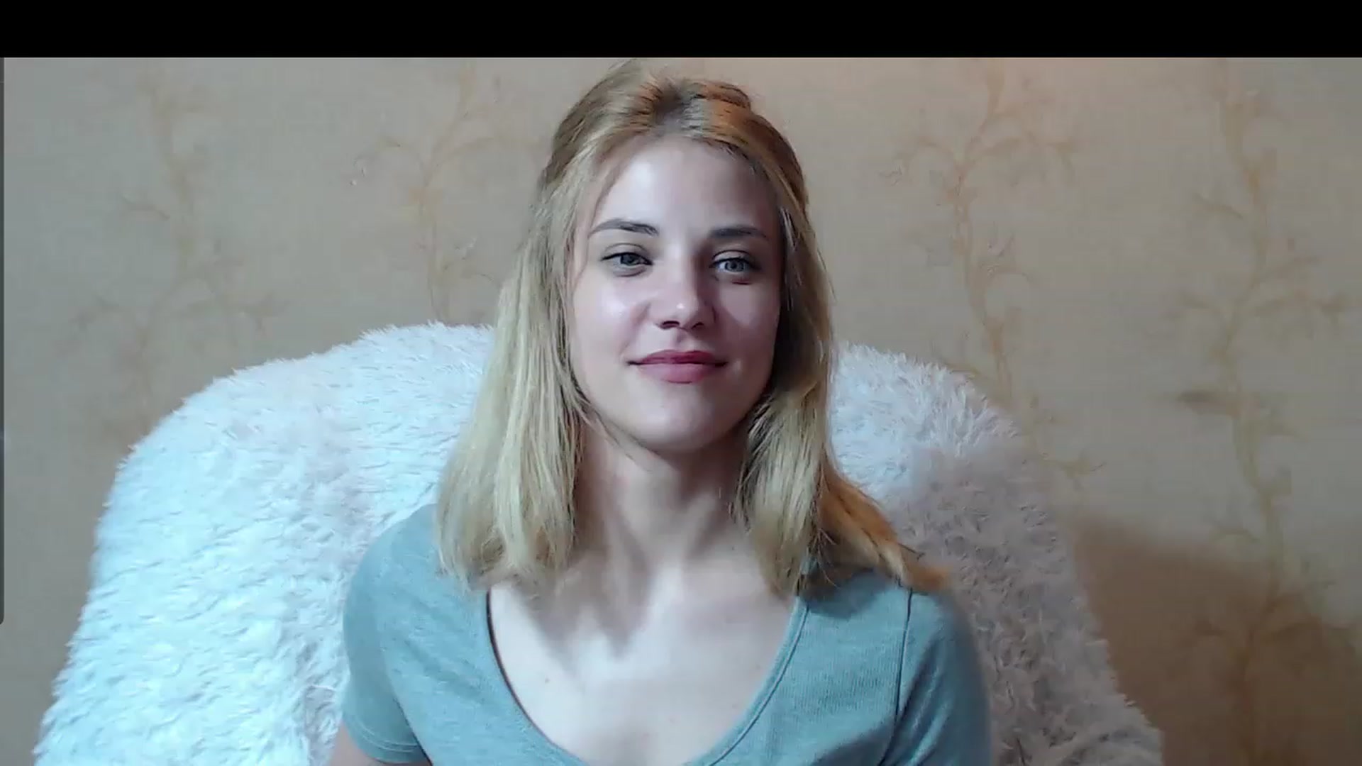 Gallery image thumbnail from Nika_gold1's myfreecams stream on, 05/06/2023, 15:48 image 17 of 20
