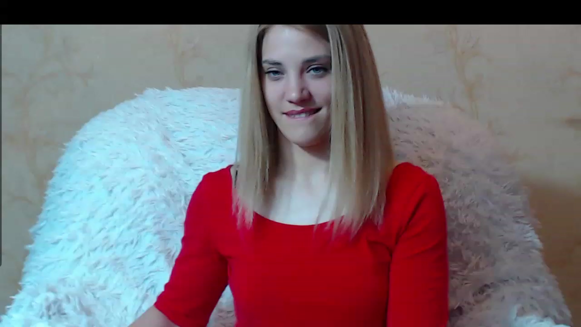 Gallery image thumbnail from Nika_gold1's myfreecams stream on, 05/07/2023, 10:35 image 14 of 20