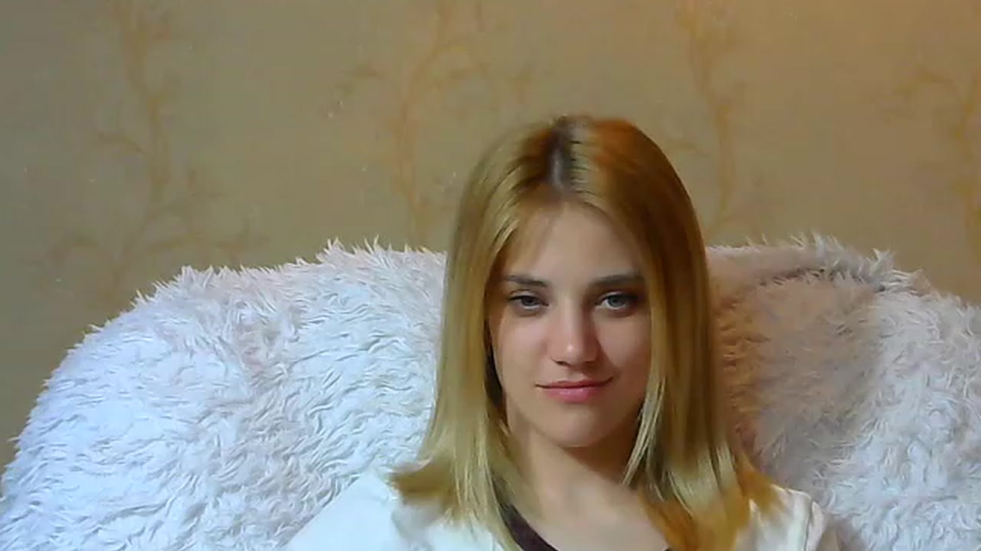 Gallery image thumbnail from Nika_gold1's myfreecams stream on, 05/09/2023, 15:28 image 13 of 20