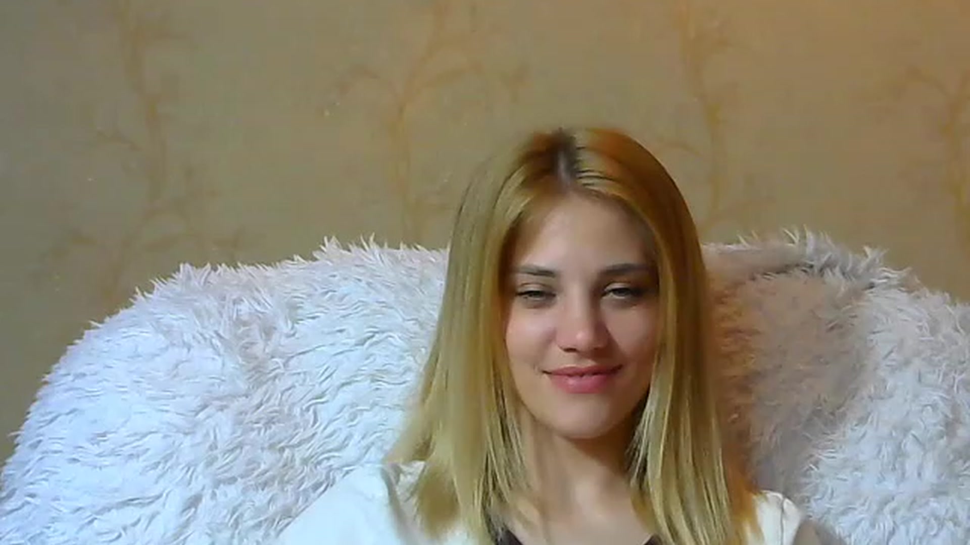 Gallery image thumbnail from Nika_gold1's myfreecams stream on, 05/09/2023, 15:28 image 1 of 20