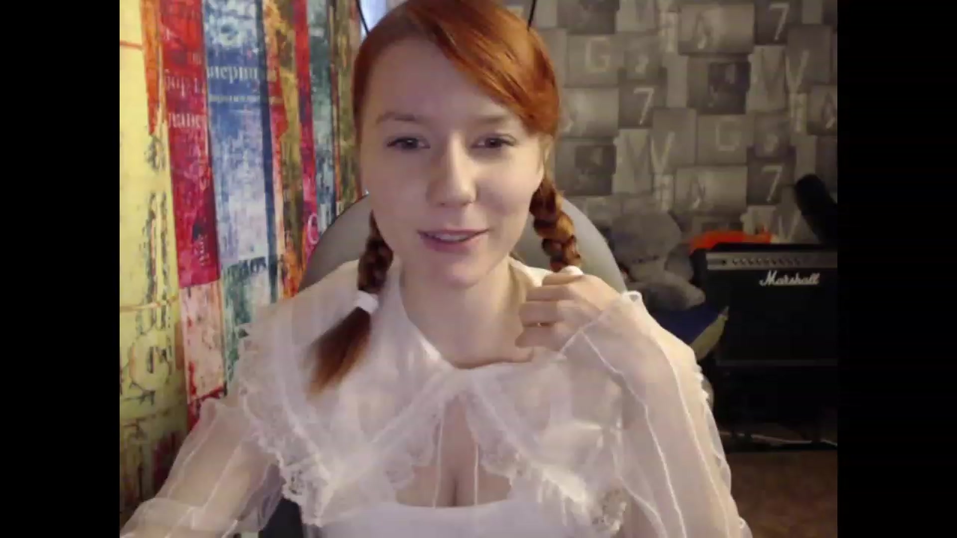 Gallery image thumbnail from NikiFoks18's myfreecams stream on, 12/10/2022, 08:55 image 1 of 20