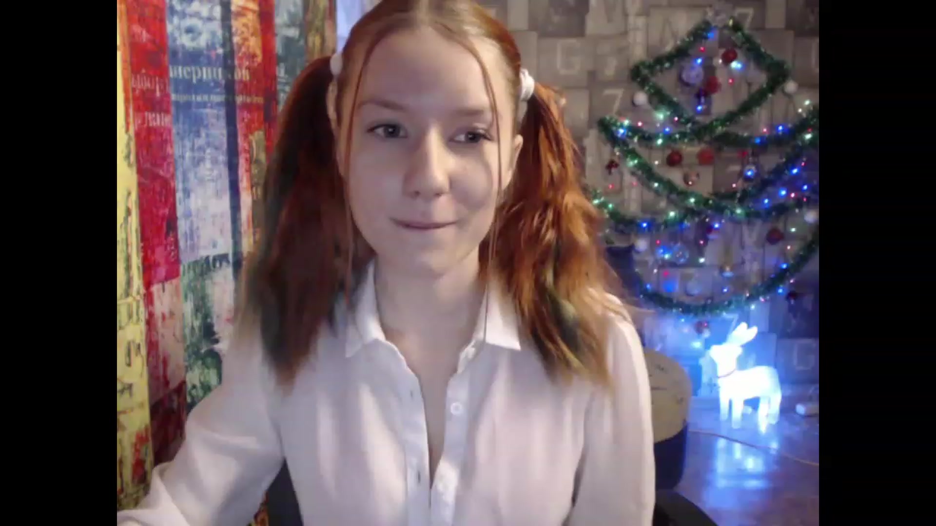 Gallery image thumbnail from NikiFoks18's myfreecams stream on, 12/27/2022, 07:28 image 14 of 20