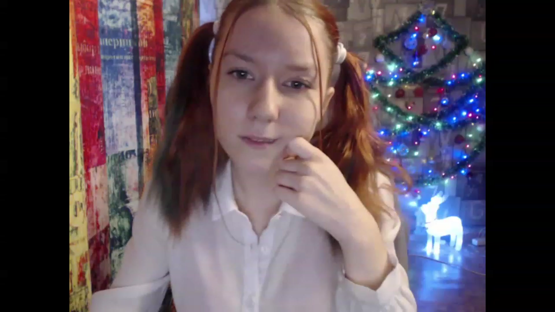 Gallery image thumbnail from NikiFoks18's myfreecams stream on, 12/27/2022, 07:28 image 7 of 20