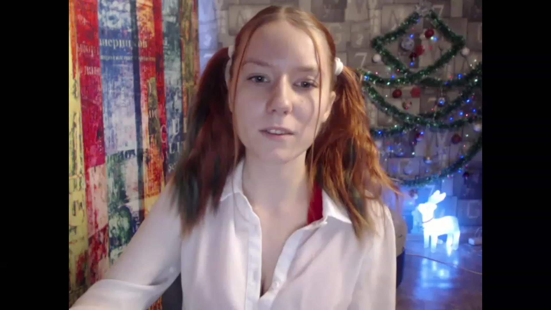 Gallery image thumbnail from NikiFoks18's myfreecams stream on, 12/27/2022, 09:12 image 11 of 20