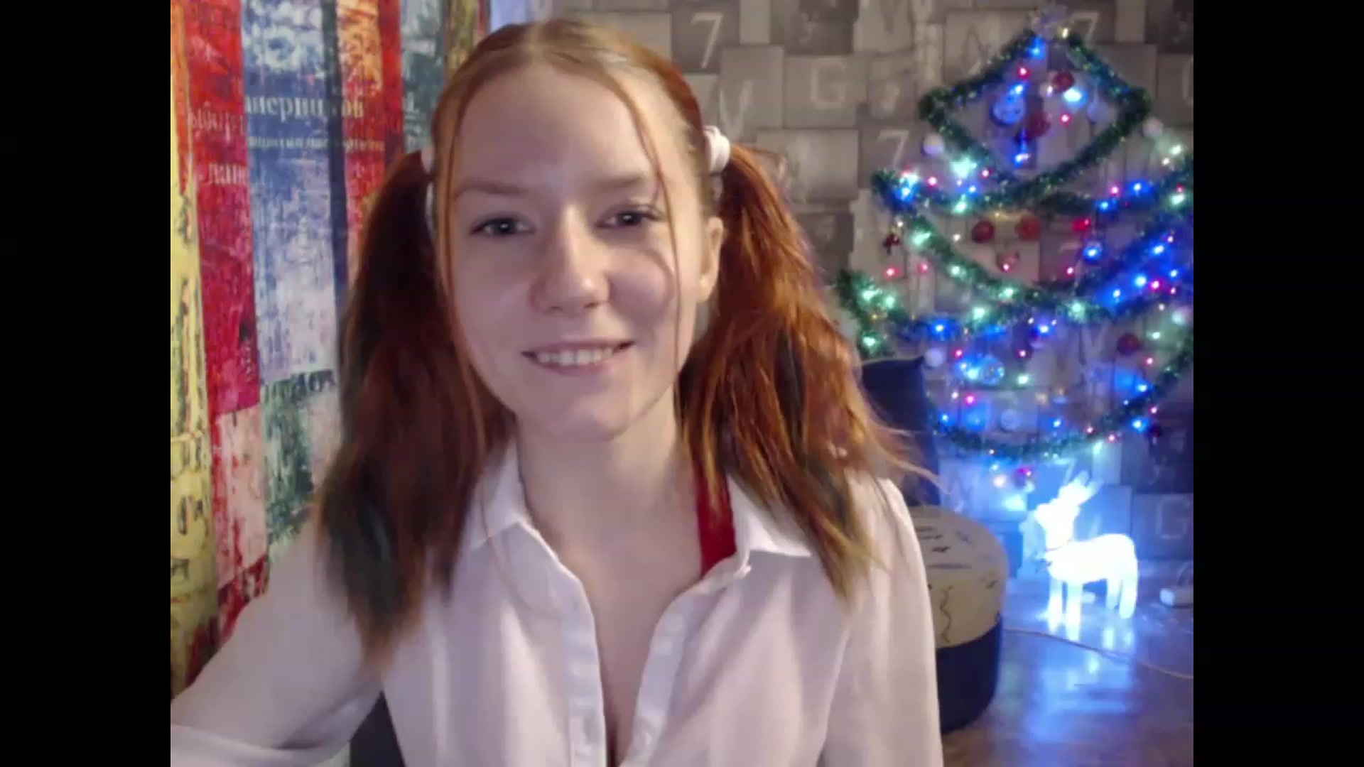 Gallery image thumbnail from NikiFoks18's myfreecams stream on, 12/27/2022, 09:12 image 9 of 20
