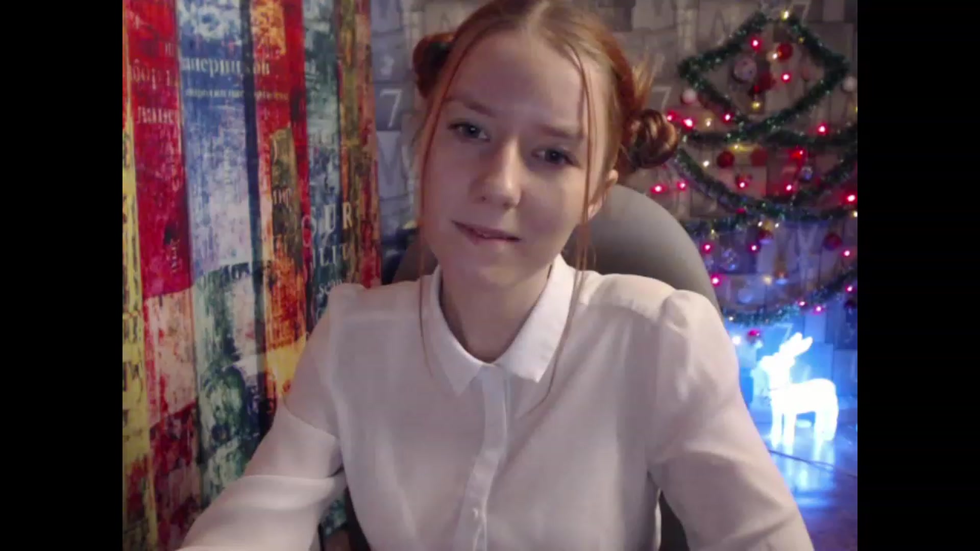 Gallery image thumbnail from NikiFoks18's myfreecams stream on, 12/28/2022, 06:15 image 1 of 20