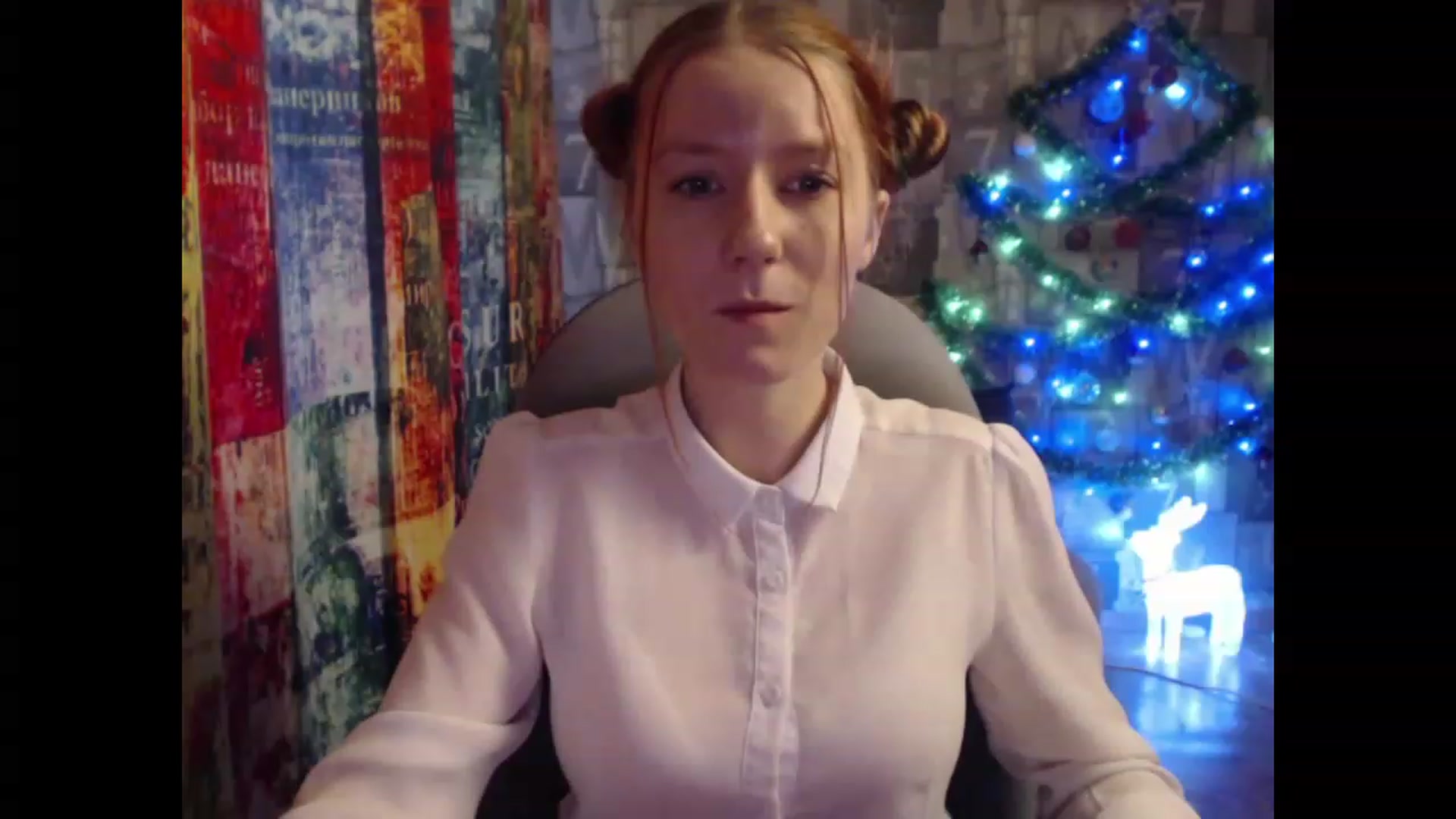 Gallery image thumbnail from NikiFoks18's myfreecams stream on, 12/28/2022, 06:15 image 5 of 20
