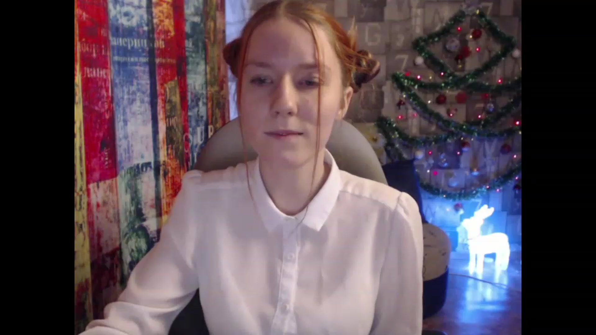 Gallery image thumbnail from NikiFoks18's myfreecams stream on, 12/28/2022, 07:47 image 13 of 20