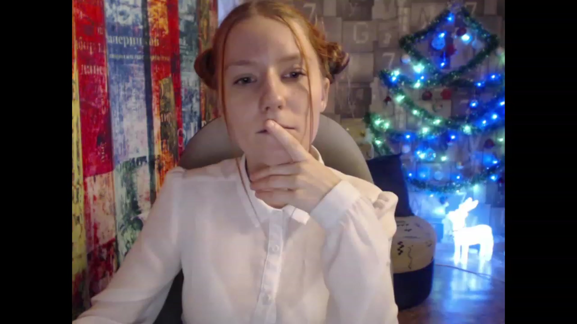 Gallery image thumbnail from NikiFoks18's myfreecams stream on, 12/28/2022, 08:25 image 1 of 20