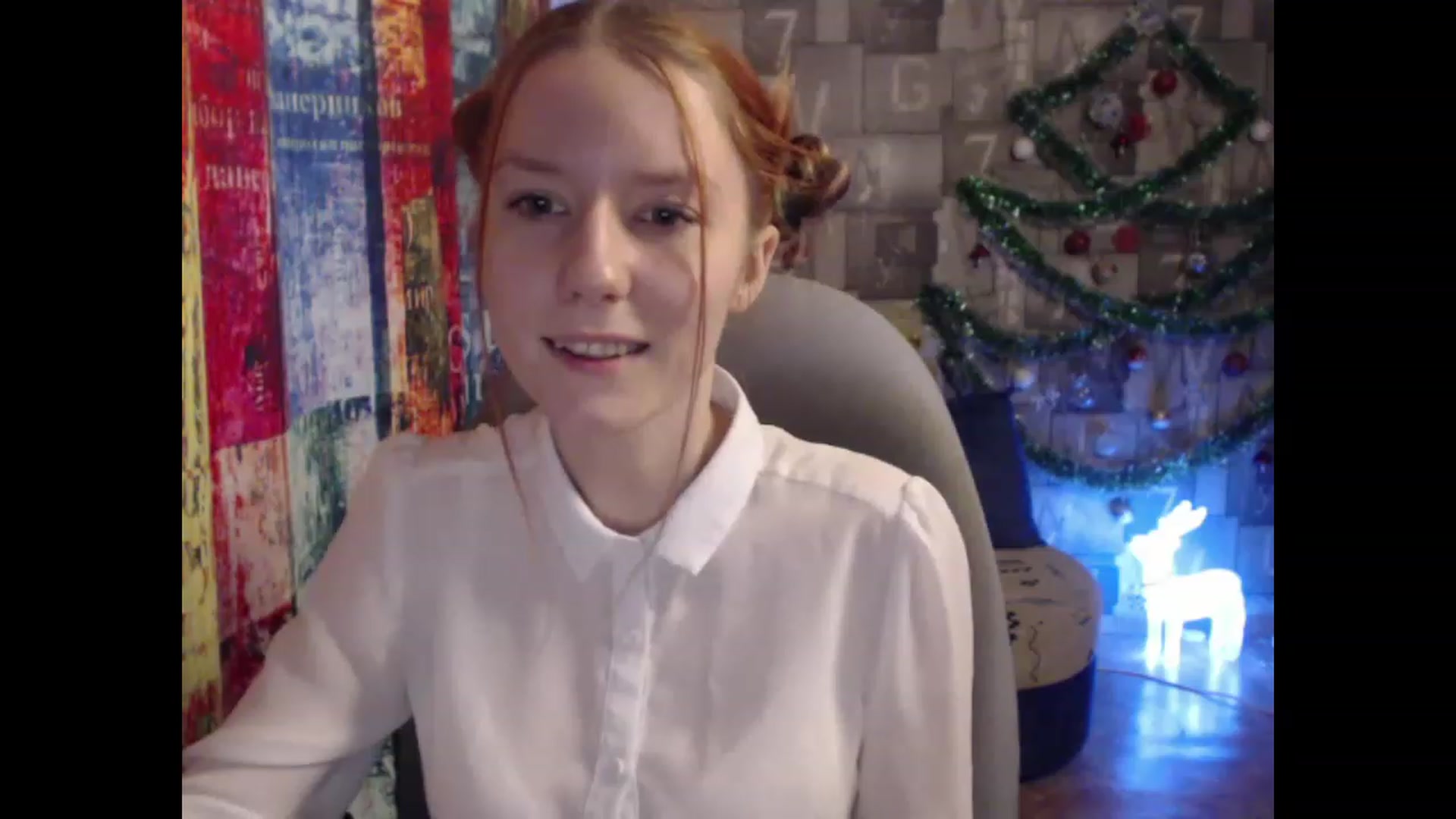 Gallery image thumbnail from NikiFoks18's myfreecams stream on, 12/28/2022, 08:25 image 4 of 20