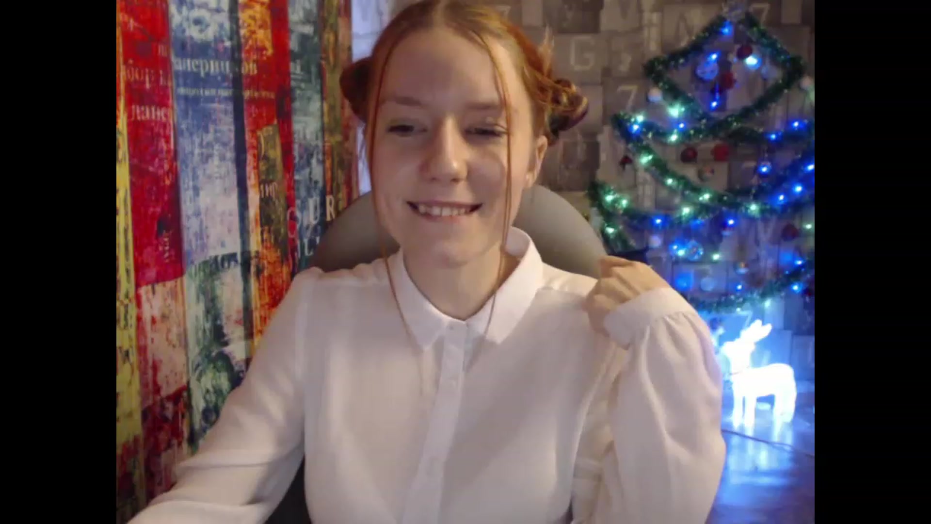 Gallery image thumbnail from NikiFoks18's myfreecams stream on, 12/28/2022, 08:25 image 11 of 20