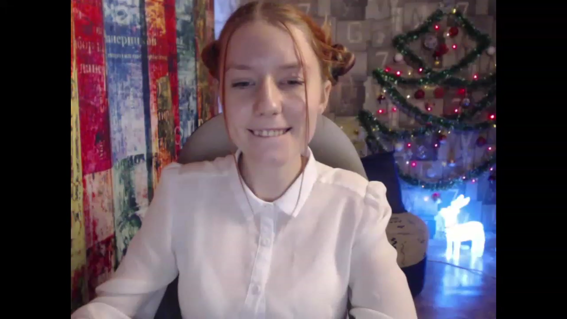 Gallery image thumbnail from NikiFoks18's myfreecams stream on, 12/28/2022, 08:25 image 14 of 20